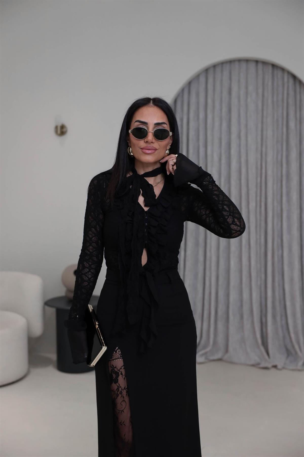 1798 Şifon Garnili Fırfırlı Dantel Bluz SİYAH