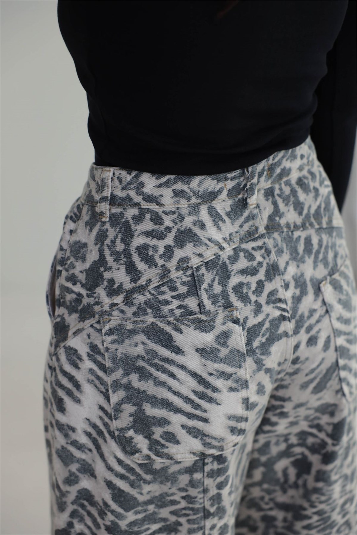 9201 Leopar Desenli Pensli Pantolon LEOPAR