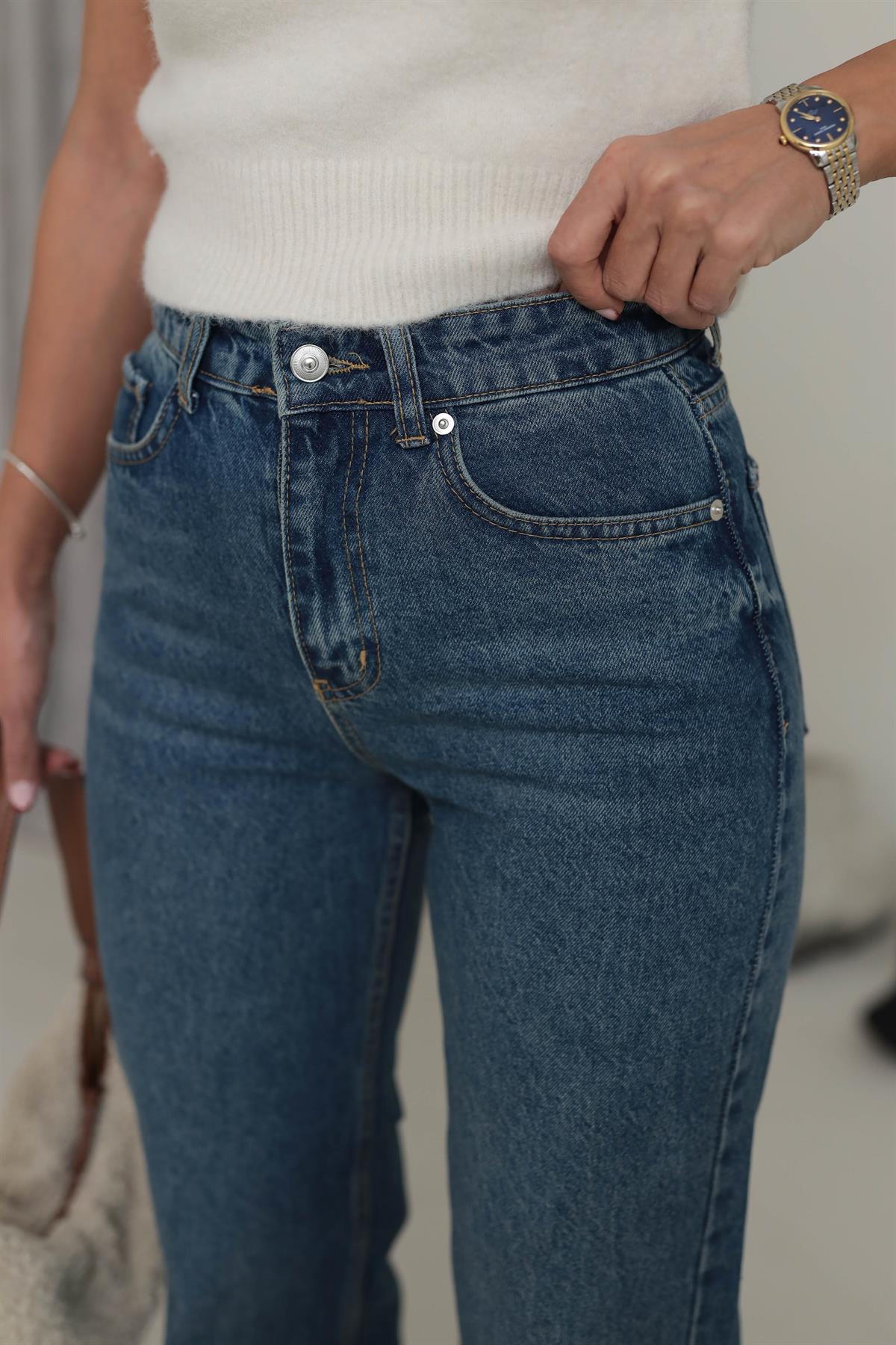 Za Paçası Düz Straight Jean TİNTLİ MAVİ