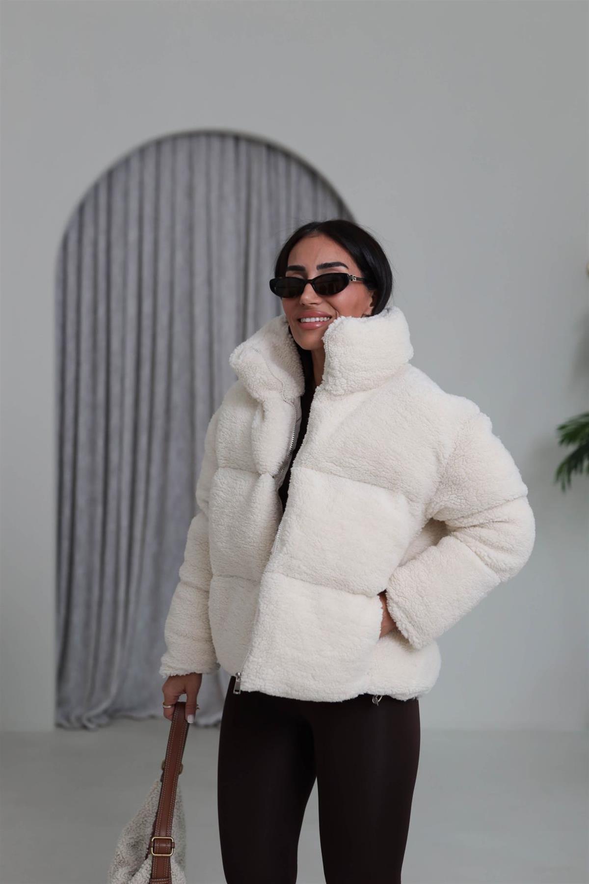 2283 Kuzu Şişme Mont KREM