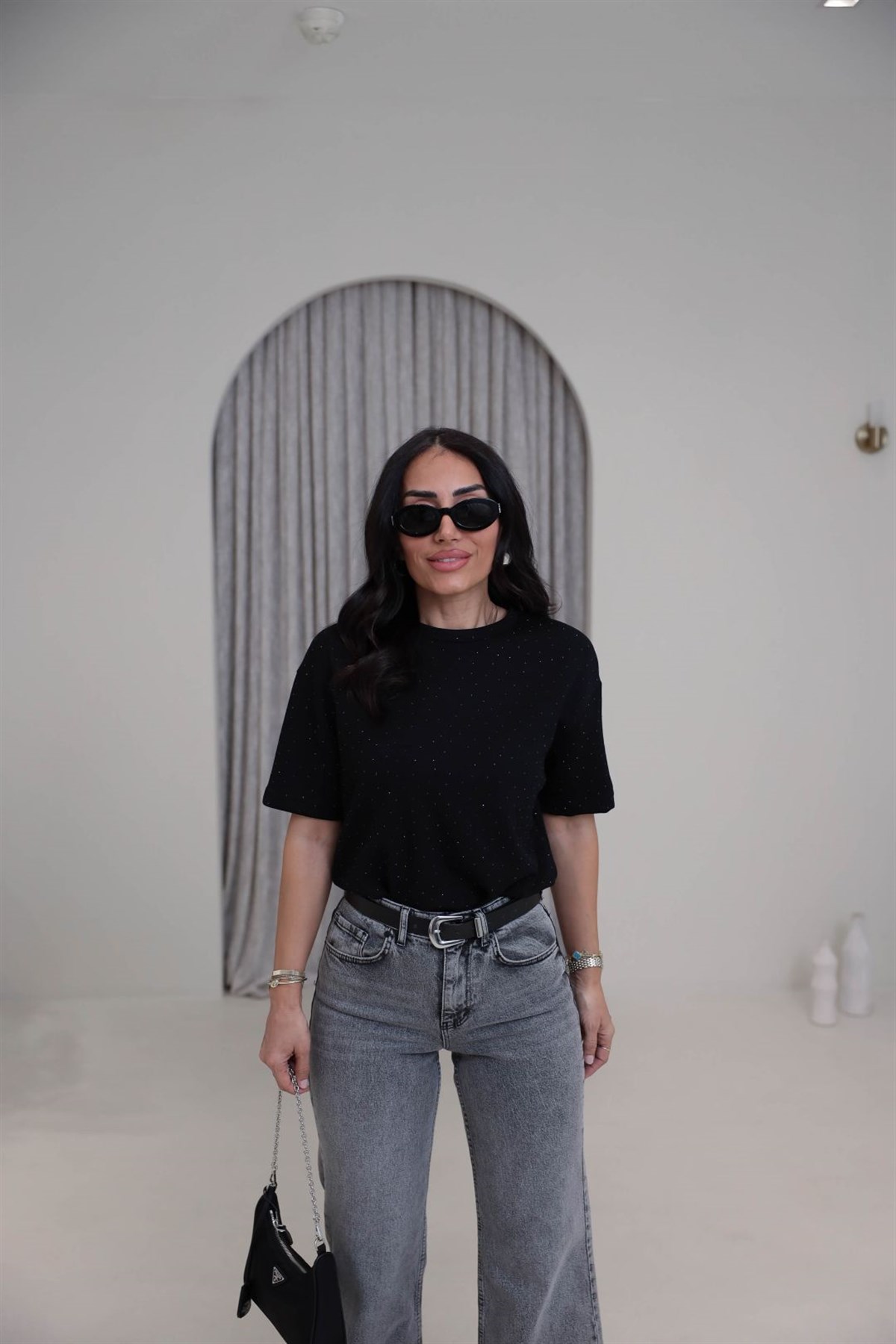 4236 Bisiklet Yaka Taşlı Tshirt SİYAH