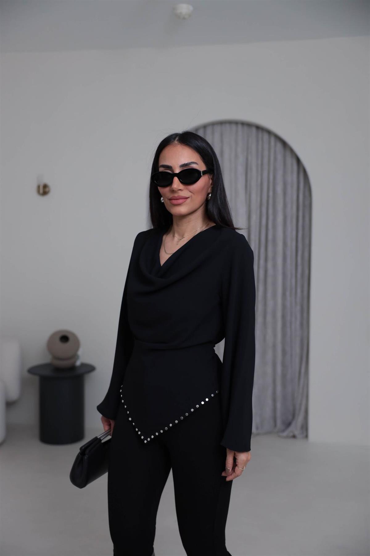 1243 Zımbalı Kuşaklı Asimetrik Bluz SİYAH