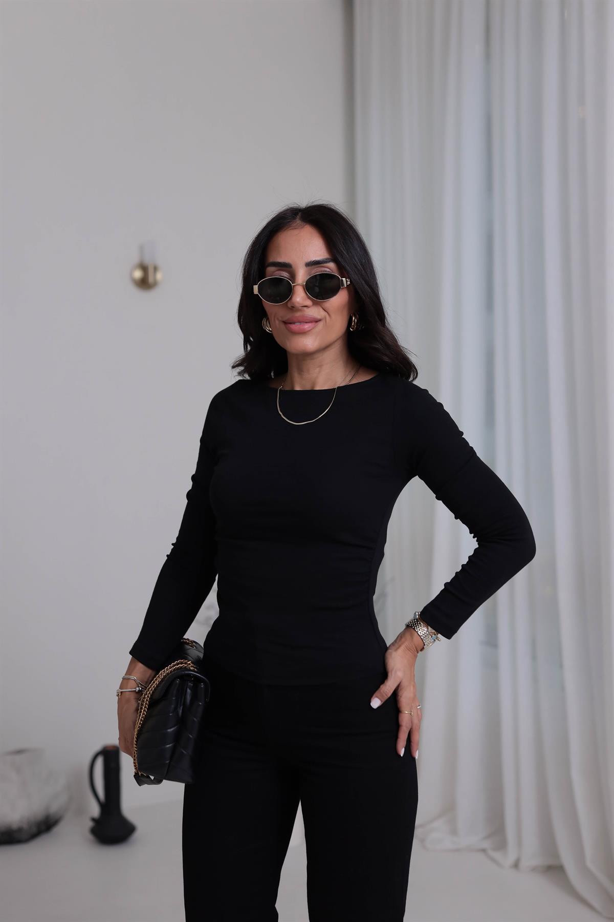 1401 Kayık Yaka Büzgülü Uzun Kollu Bluz SİYAH