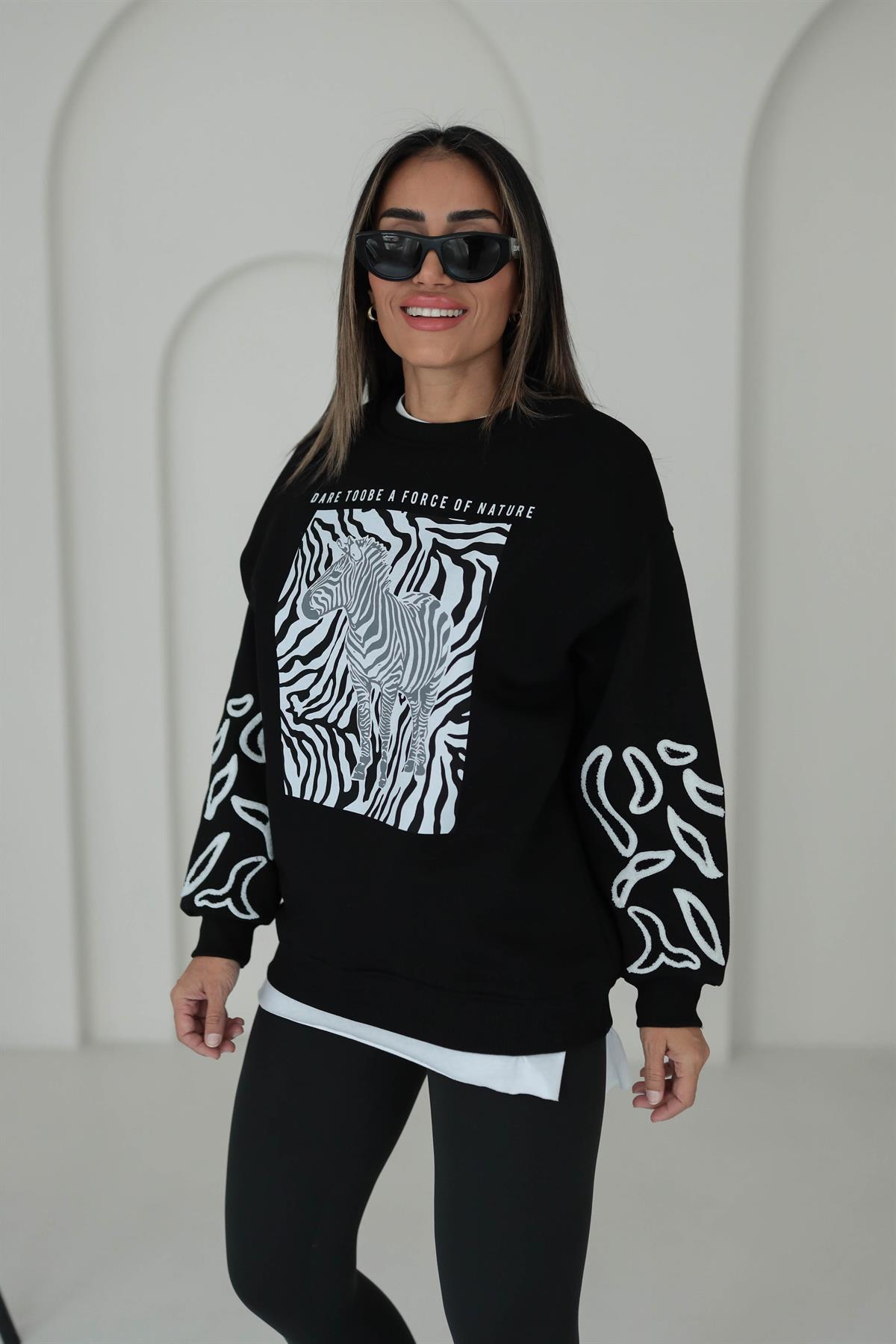 5591 Zebra Baskılı İşlemeli Sweatshirt