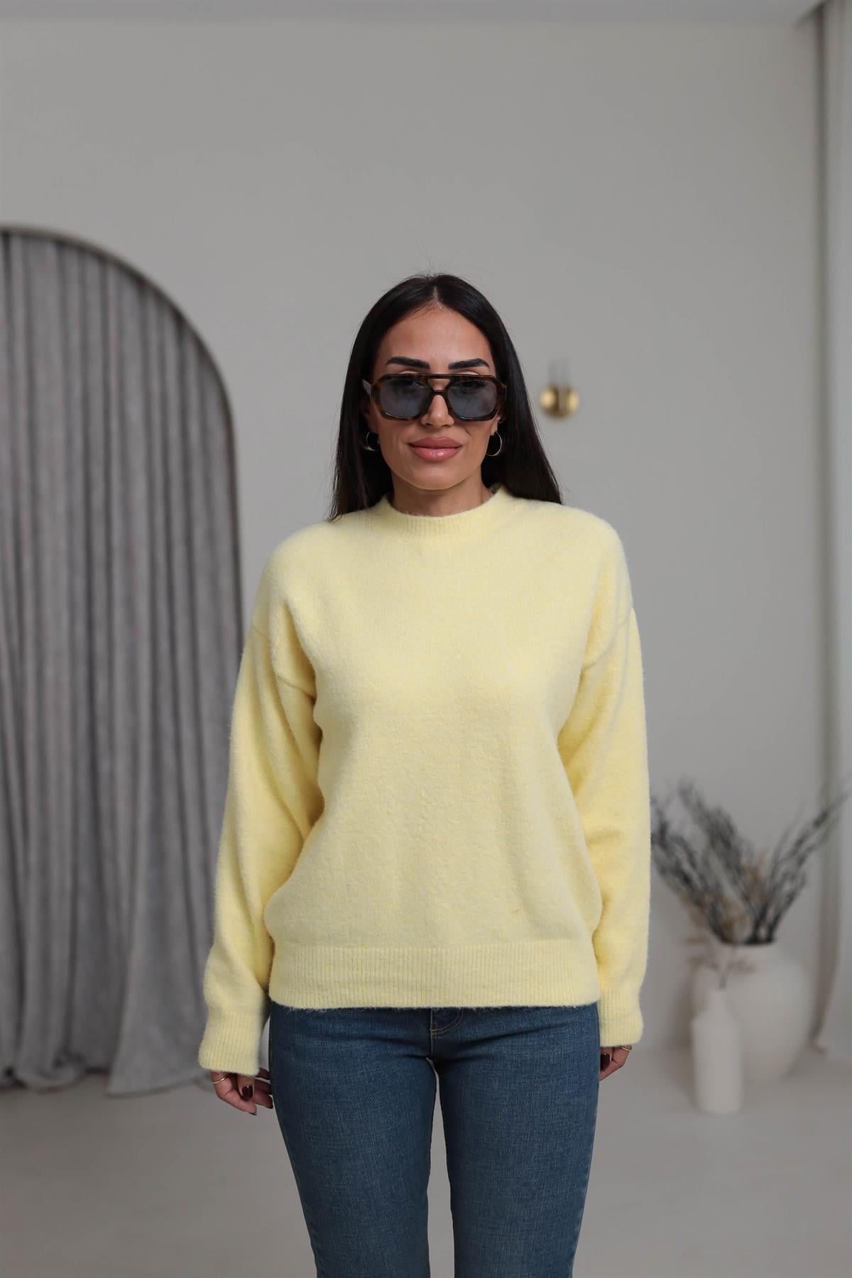 0640 Bisiklet Yaka Yumuşak Dokulu Triko Kazak SARI