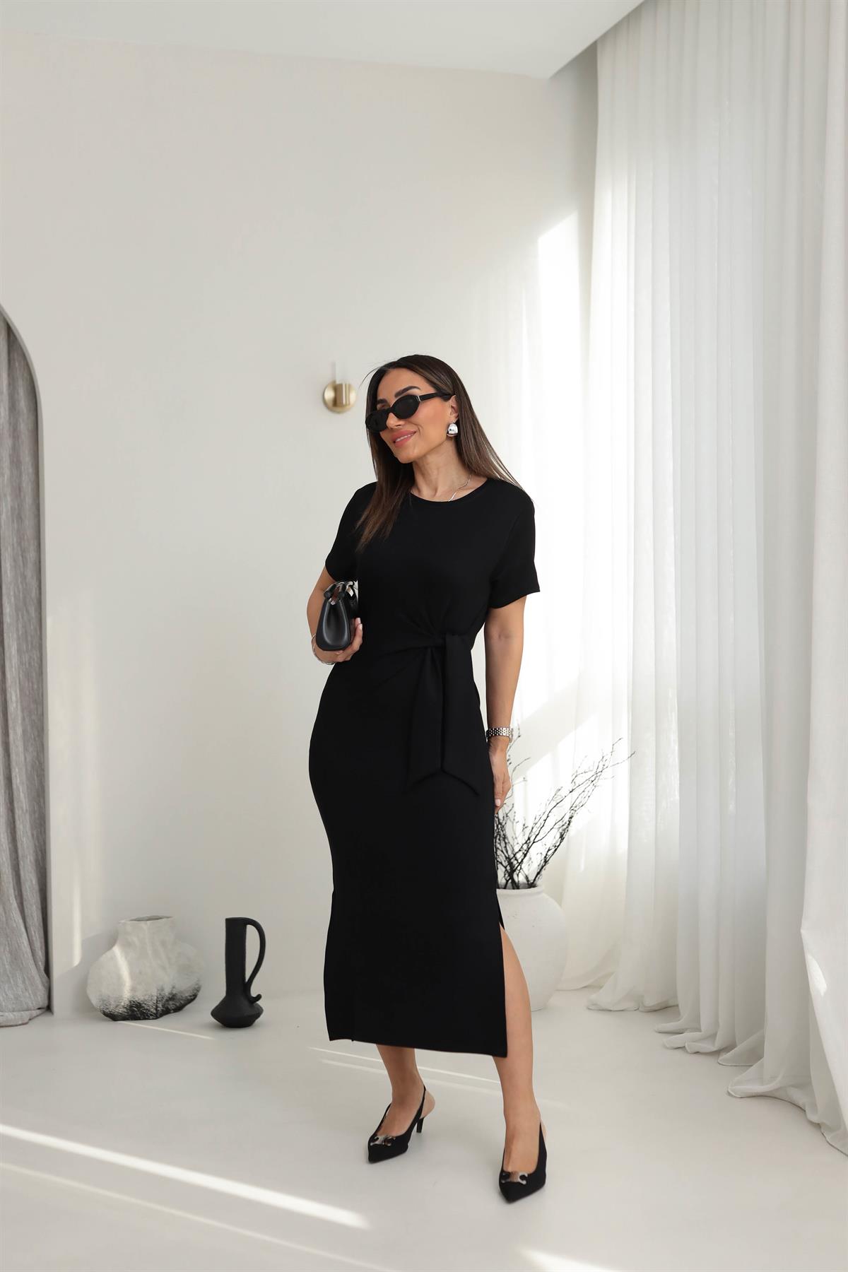 3182 Önden Bağlamalı Yanları Yırtmaçlı Penye Elbise SİYAH