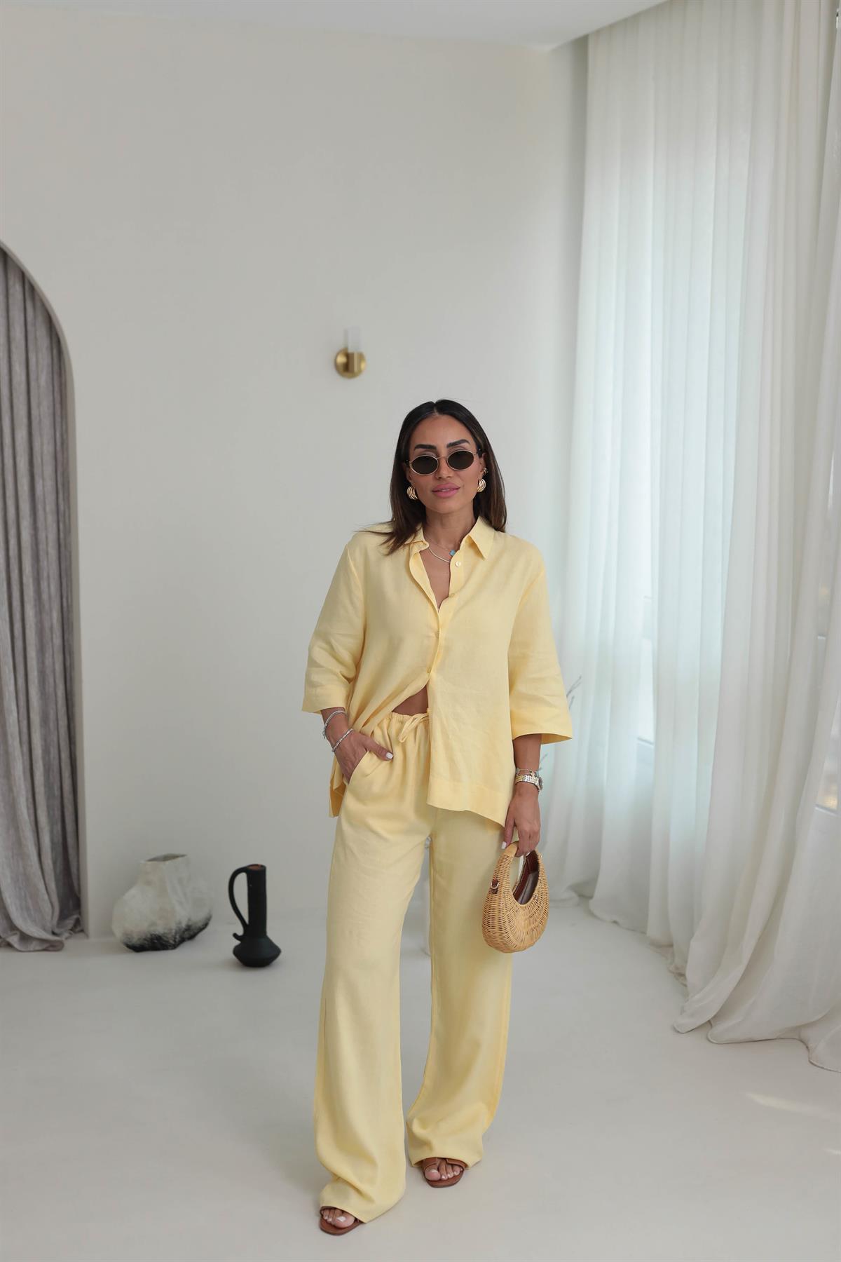 0390 Yarım Kol Gömlekli Pantolonlu Keten Takım SARI