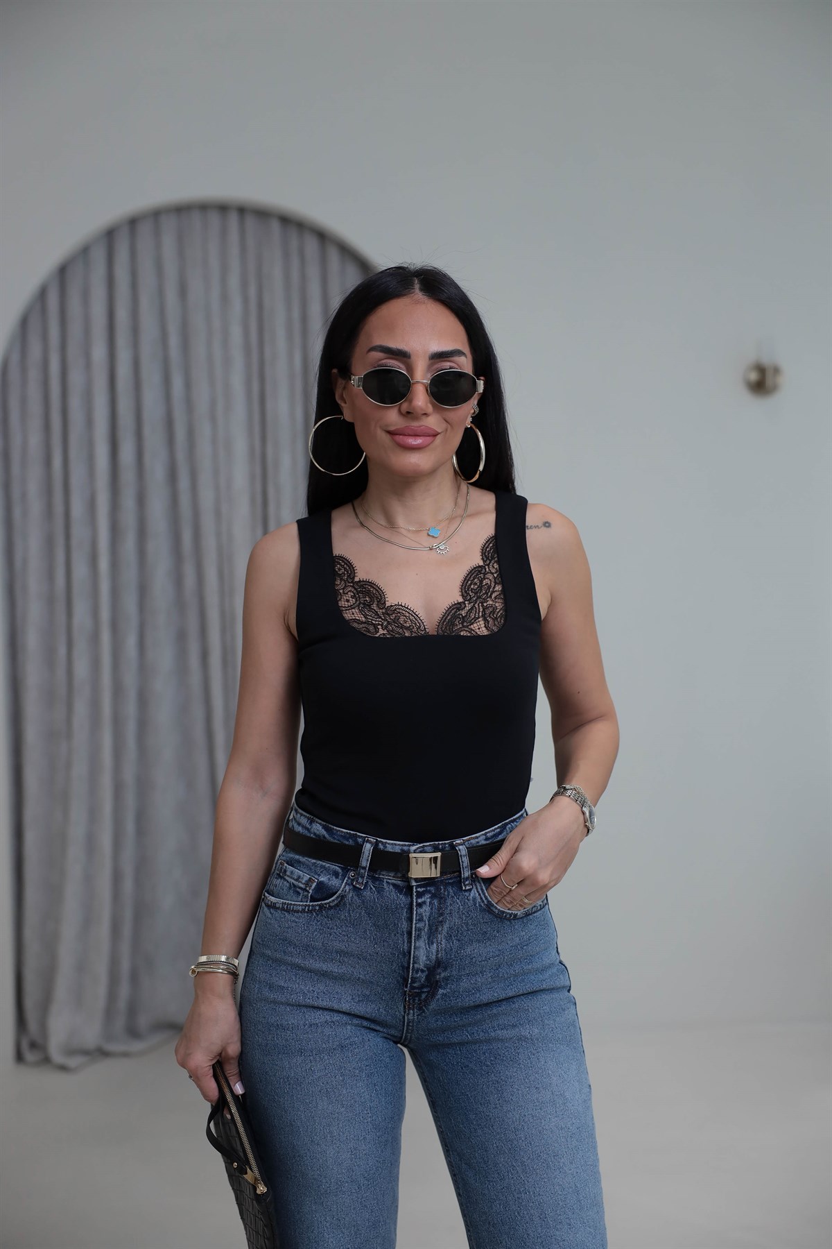 1677 Kare Yaka Dantel Detaylı Çift Kat Atlet SİYAH