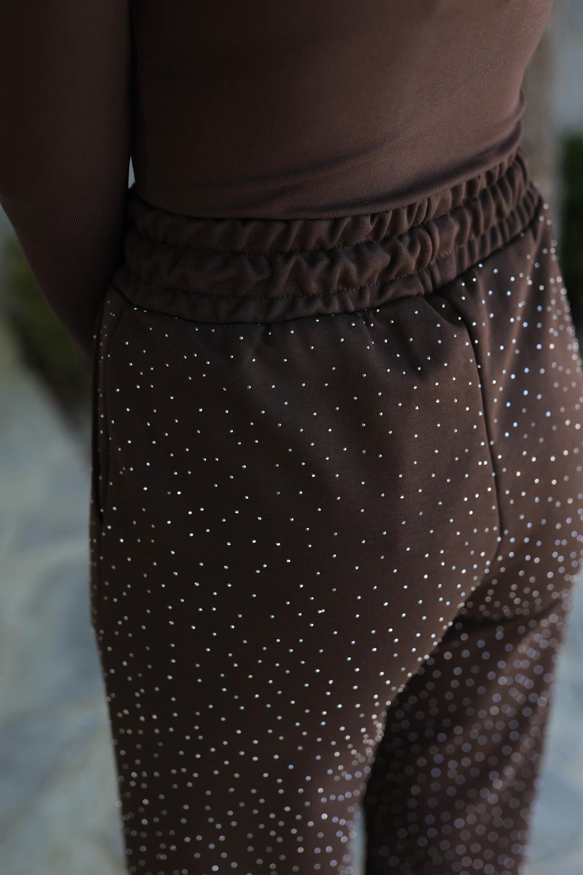 5773 Yüksek Bel Geniş Paça Taşlı Eşofman Altı KAHVE