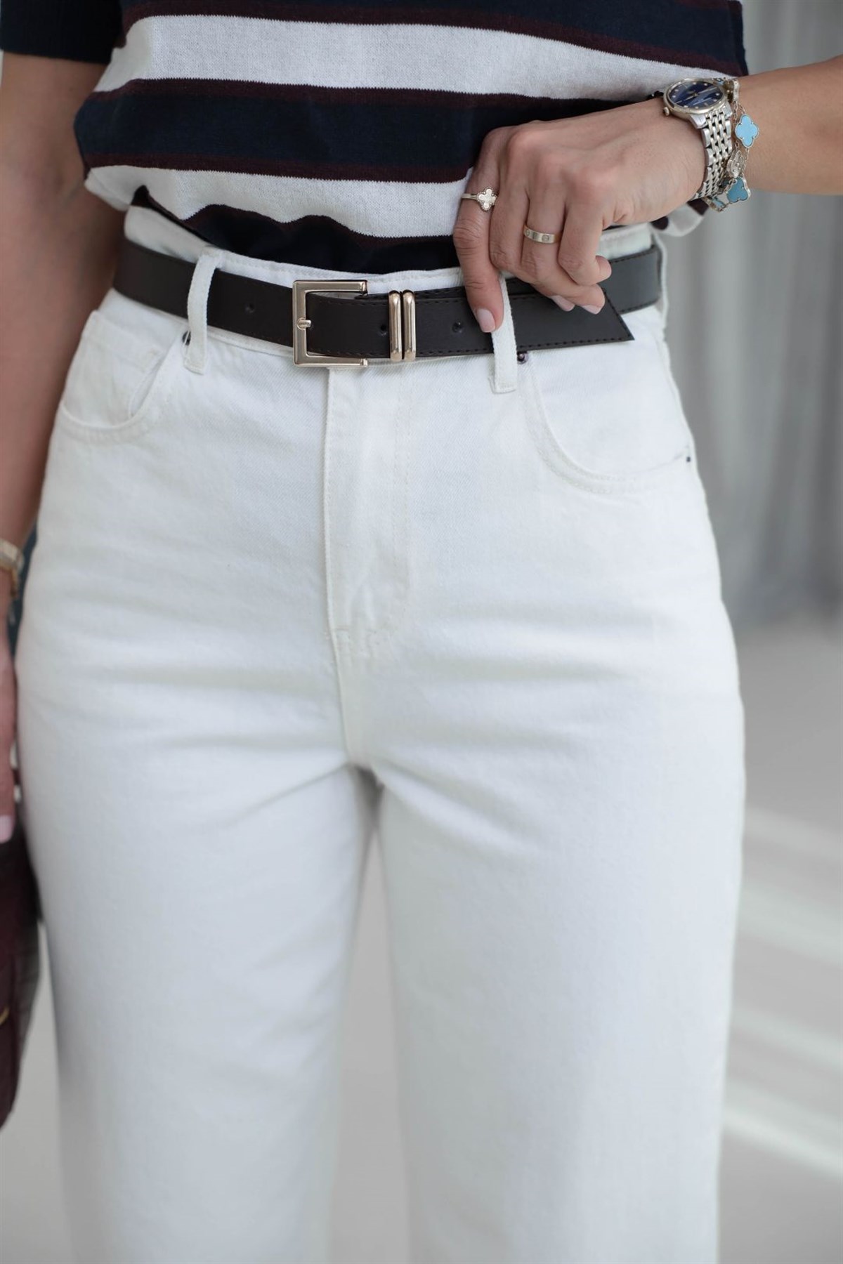 5919 Yüksek Bel Pamuklu Kemerli Mom Jean BEYAZ