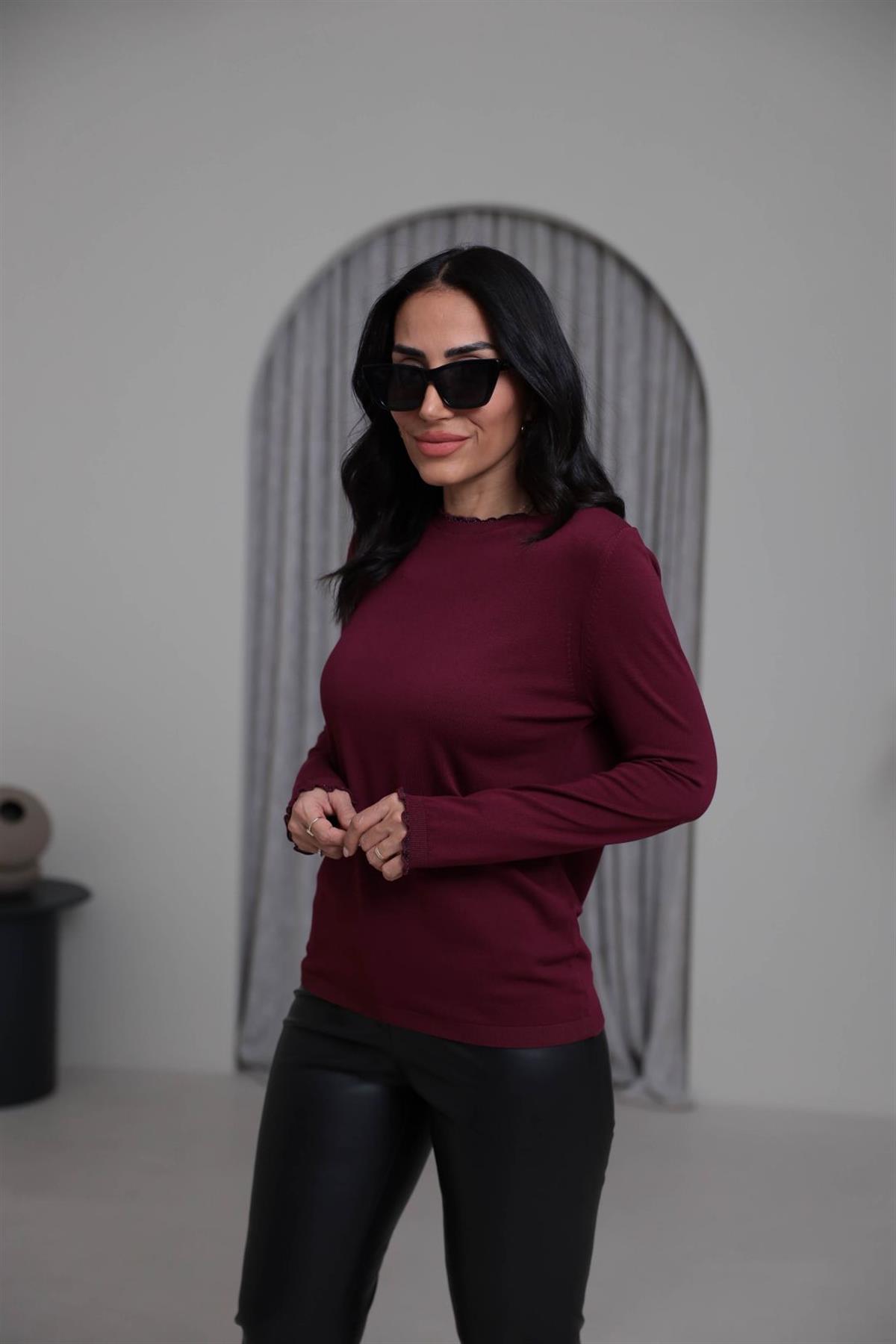 104 Yaka Kol Fırfır Detay Viskon Triko Bluz MÜRDÜM