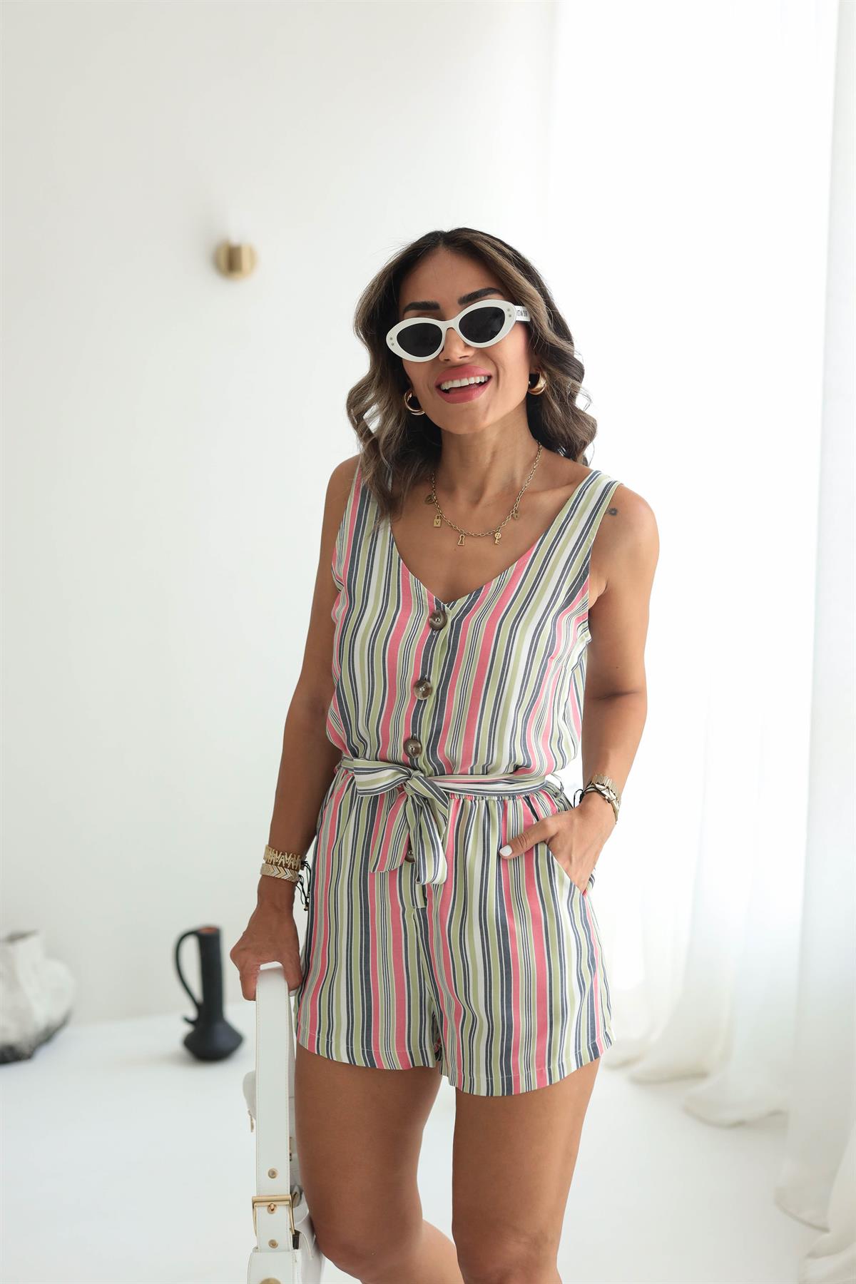 5088 Çizgili Şortlu Tulum