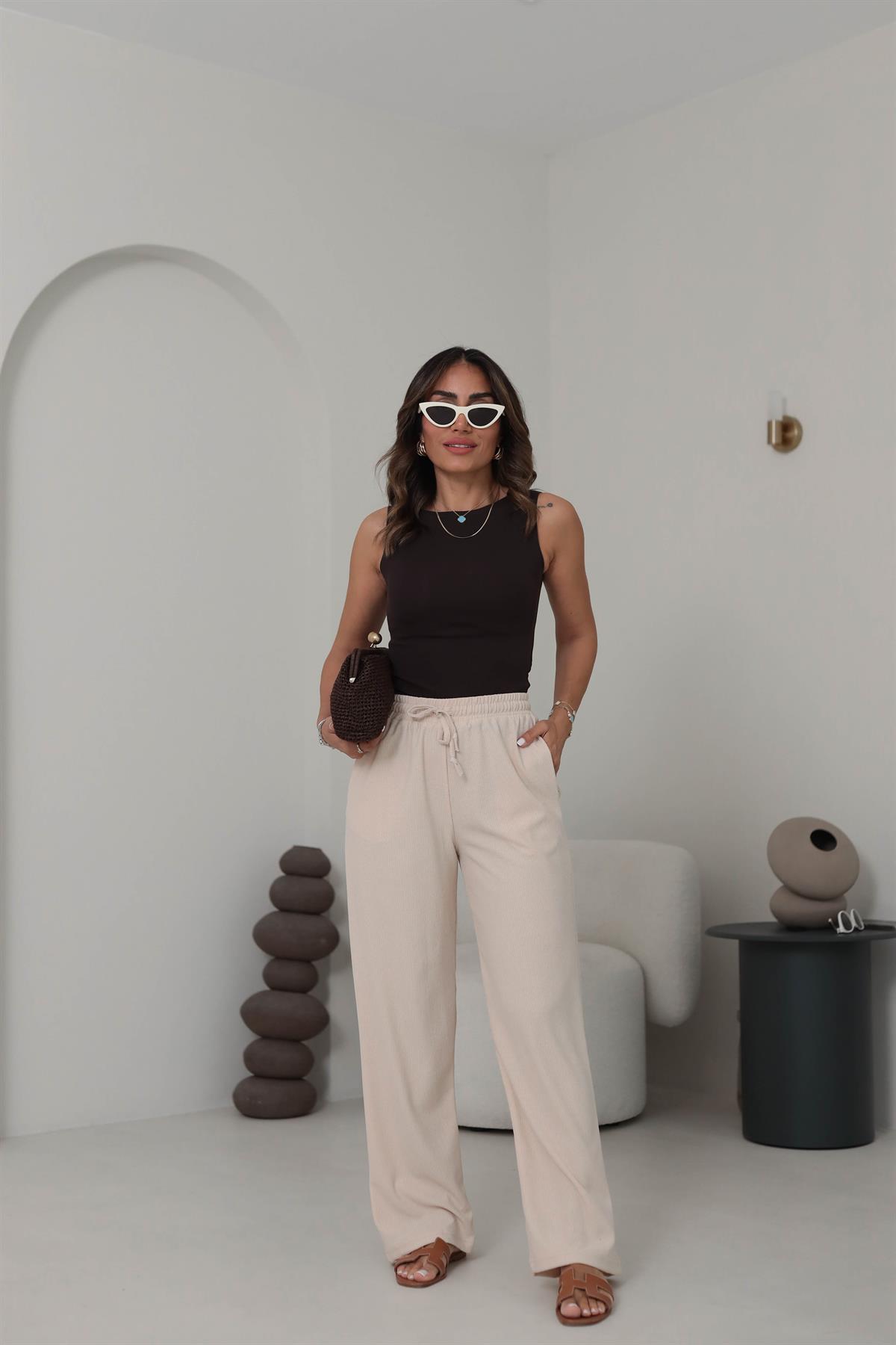 0104 Bol Paça Beli Lastikli Örme Pantolon PUDRA