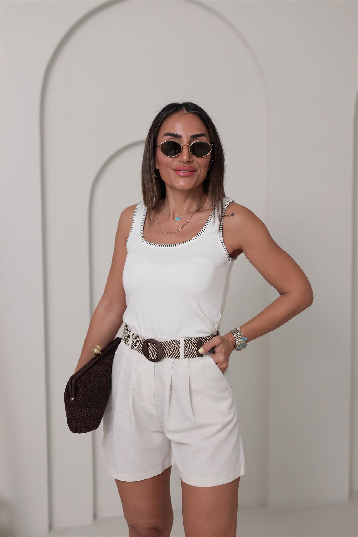 0317 Kemerli Rahat Keten Şort NATURAL