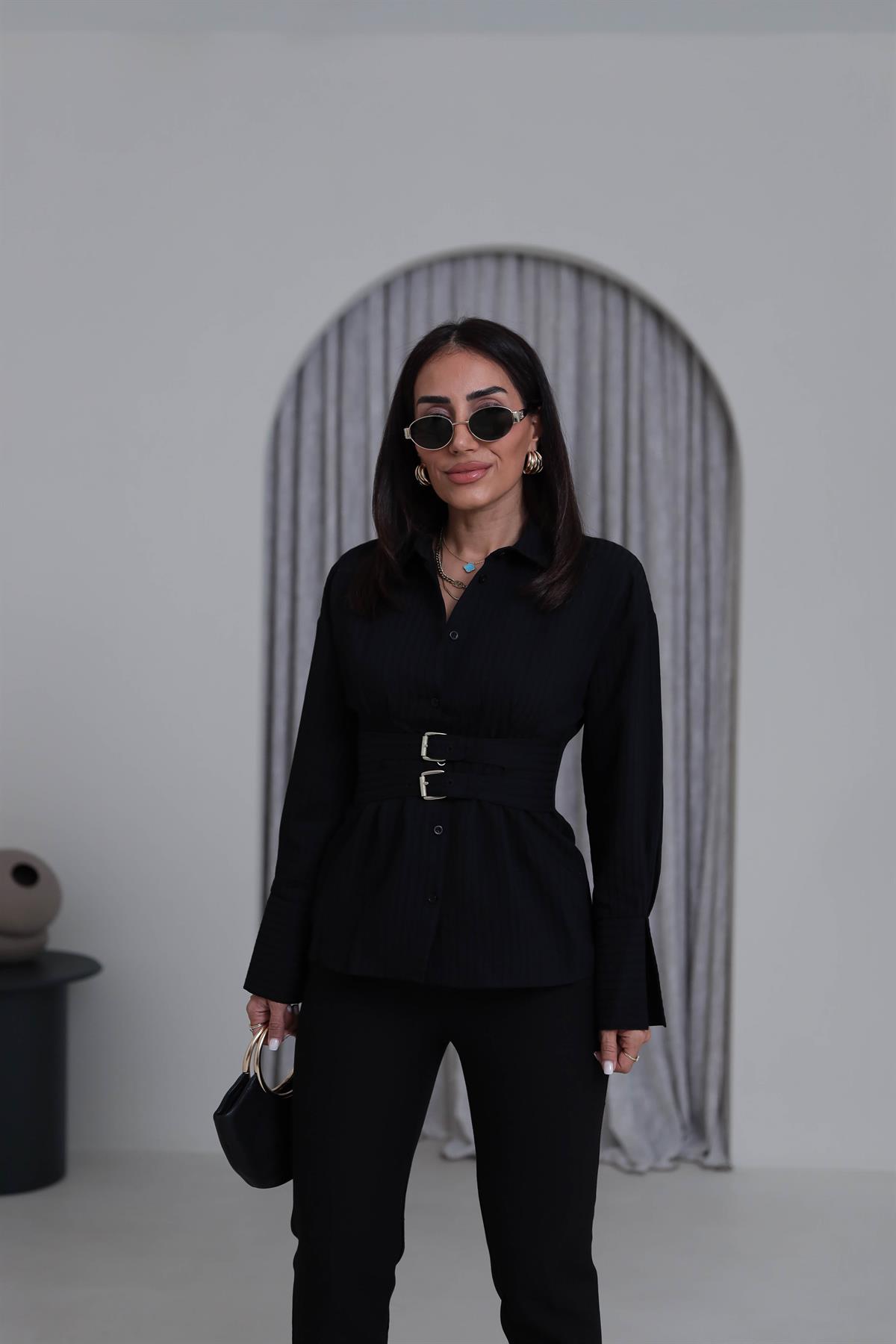 0867 Kol Manşetli Kemer Detaylı Gömlek SİYAH