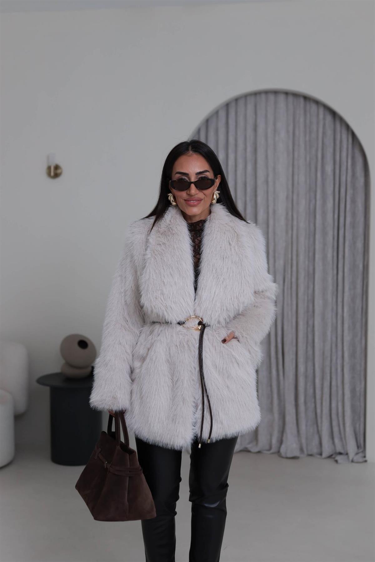 Yakalı Kemerli Suni Kürk Kaban TAŞ