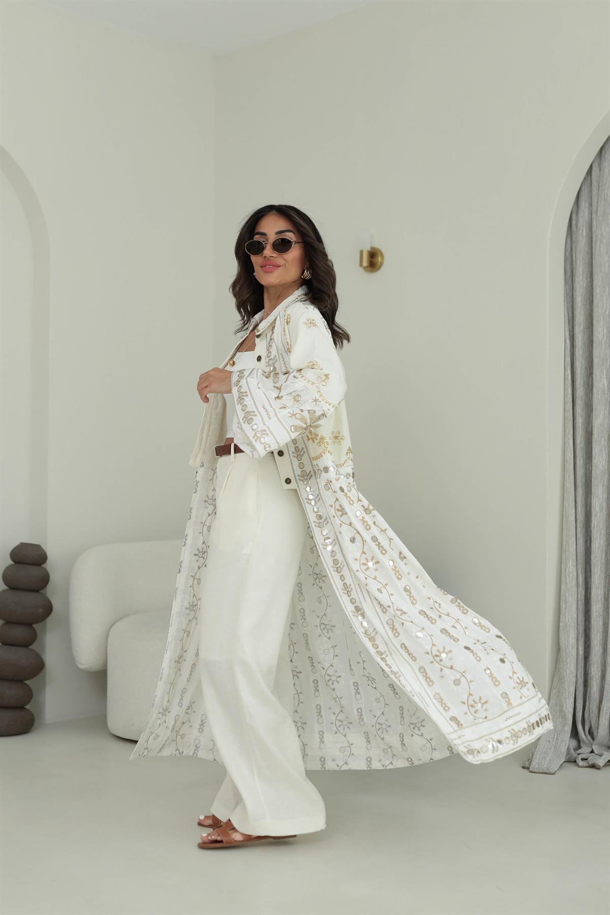8896 İşlemeli Tasarım Maxi Pamuklu Ceket KREM