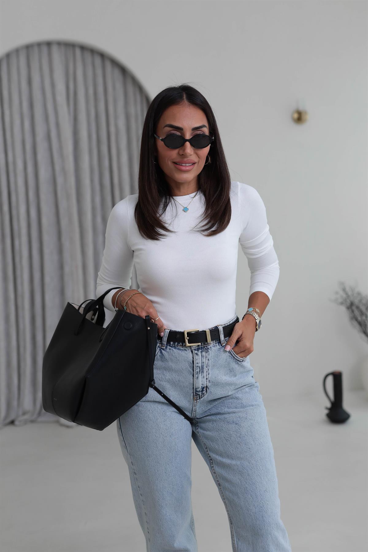 4564 Bisiklet Yaka Basic Pamuklu Bluz EKRU