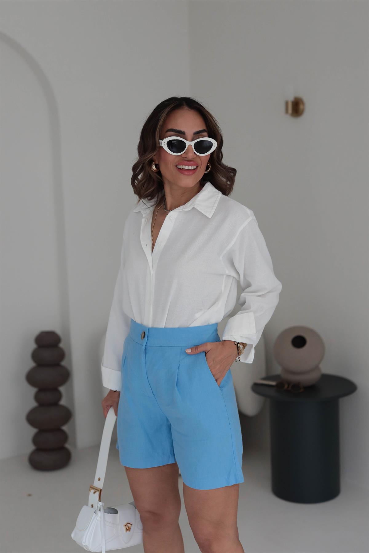 6211 Ham Keten Şort