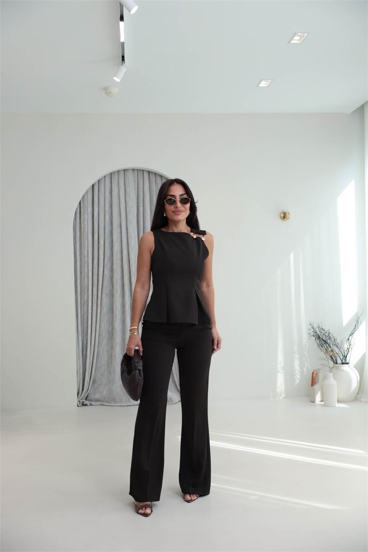 9215 Omuz Düğme Detaylı Bluz & Pantolon Takım KOYU KAHVE
