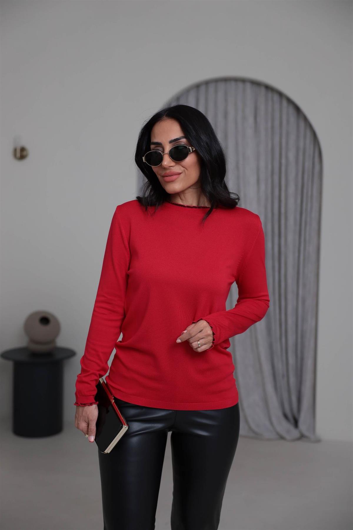 104 Yaka Kol Fırfır Detay Viskon Triko Bluz KIRMIZI