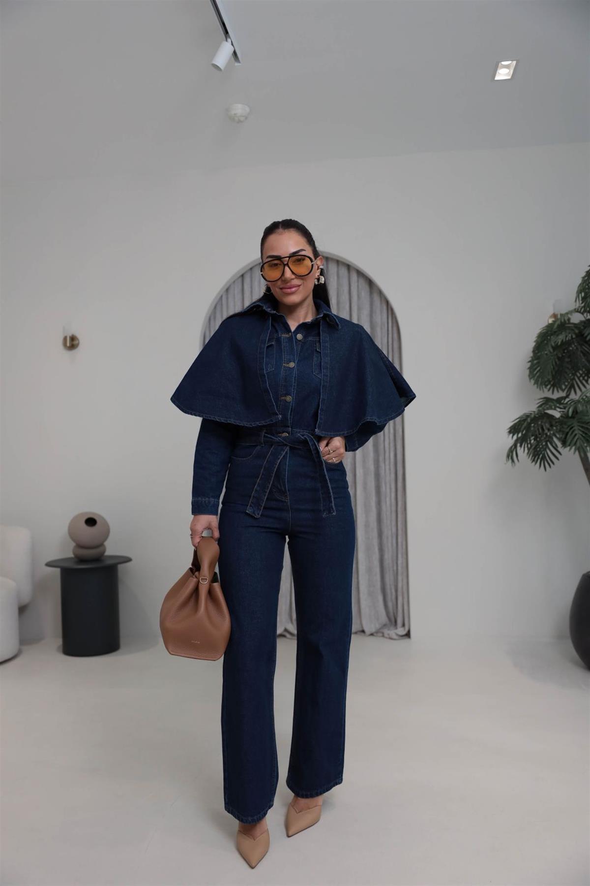 Pelerin Detaylı Kuşaklı Denim Tulum LACİVERT