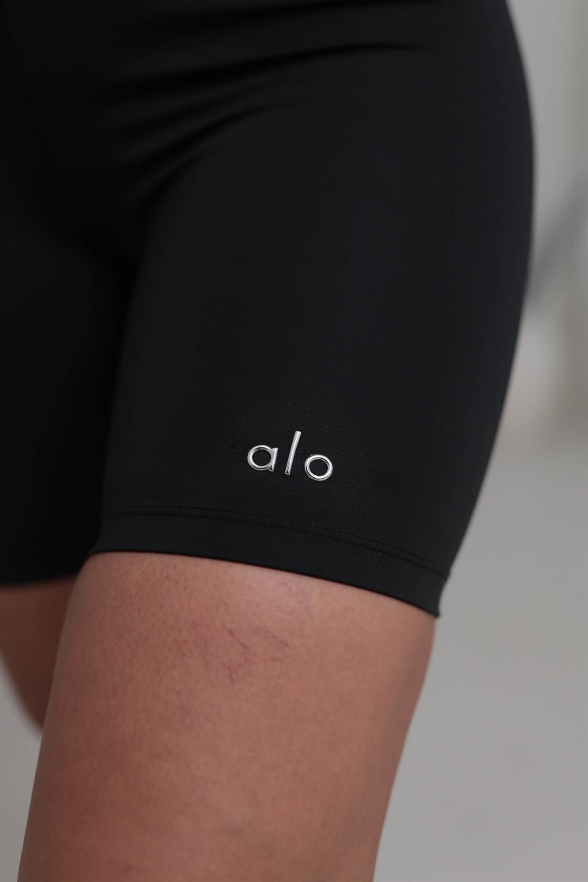 033 Yazı Baskılı Tayt Şort SİYAH