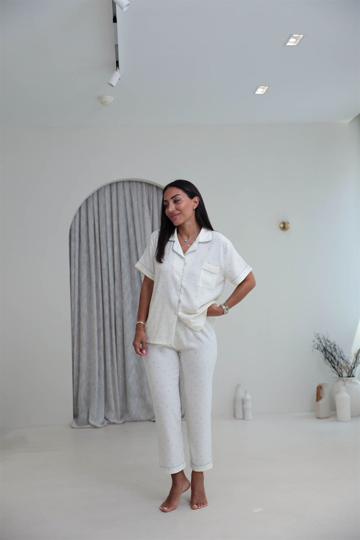 0079 Renkli Puantiye Detaylı Üçlü Pijama Takımı KREM