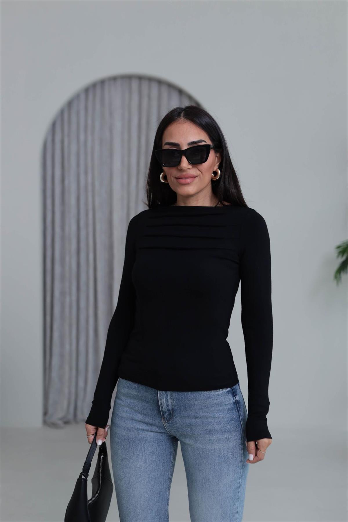 6504 Önü Pileli Viskon Bluz SİYAH