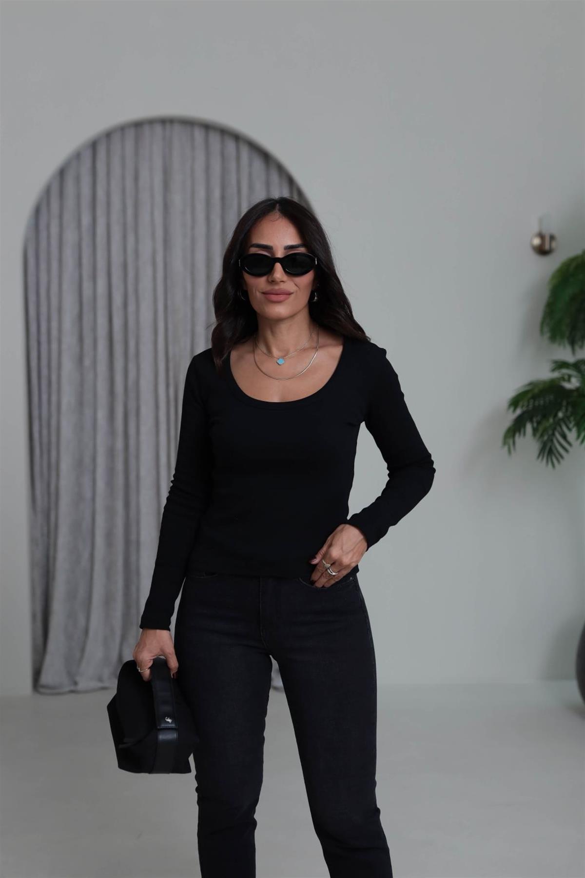 472 Geniş Yaka Fitilli Body SİYAH