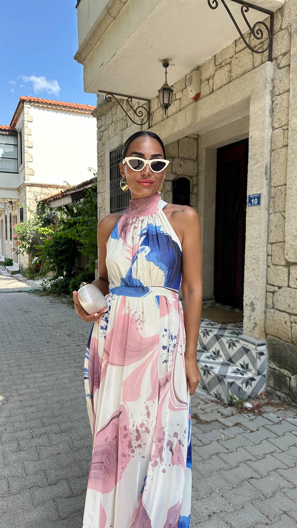 3242 Halter Yaka Desenli Elbise