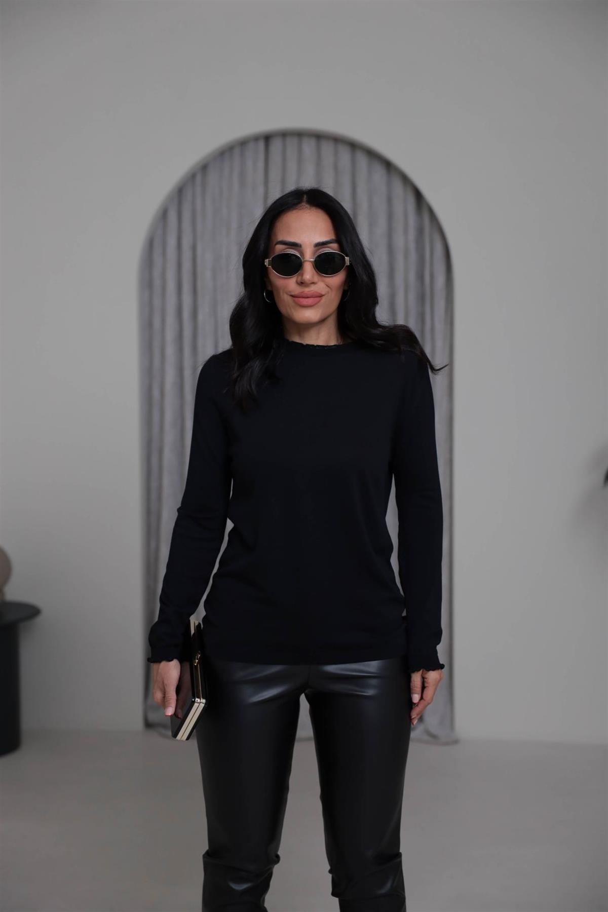 104 Yaka Kol Fırfır Detay Viskon Triko Bluz SİYAH