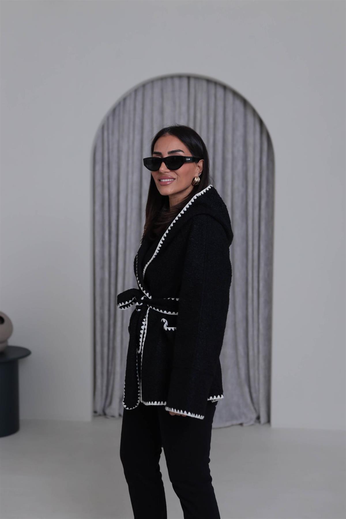 9152 Kontrast Dikiş Detaylı Kapşonlu Kaban SİYAH