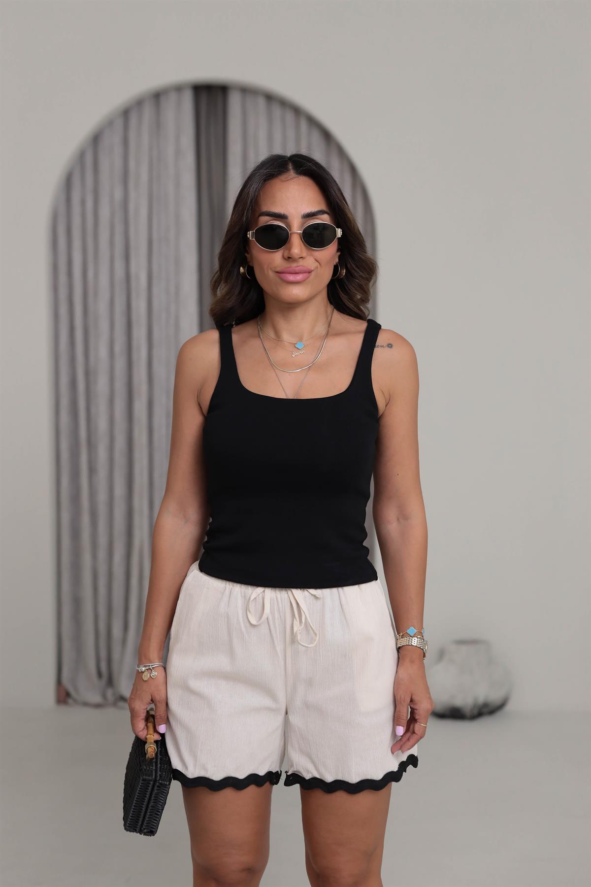 1057 Önü Çift Kat Pamuklu Askılı Atlet SİYAH