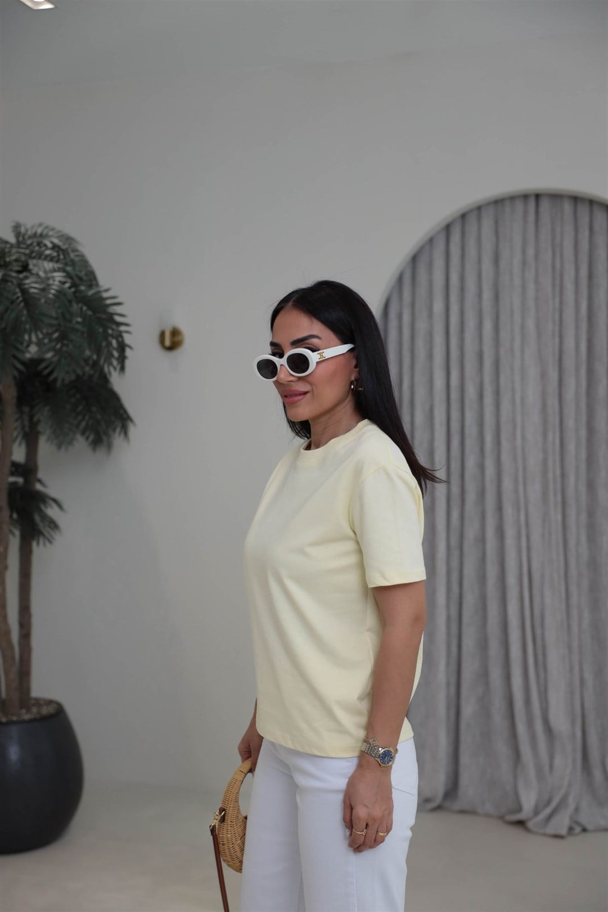 0312 Dekoratif Dikişli Pamuklu Tshirt AÇIK SARI