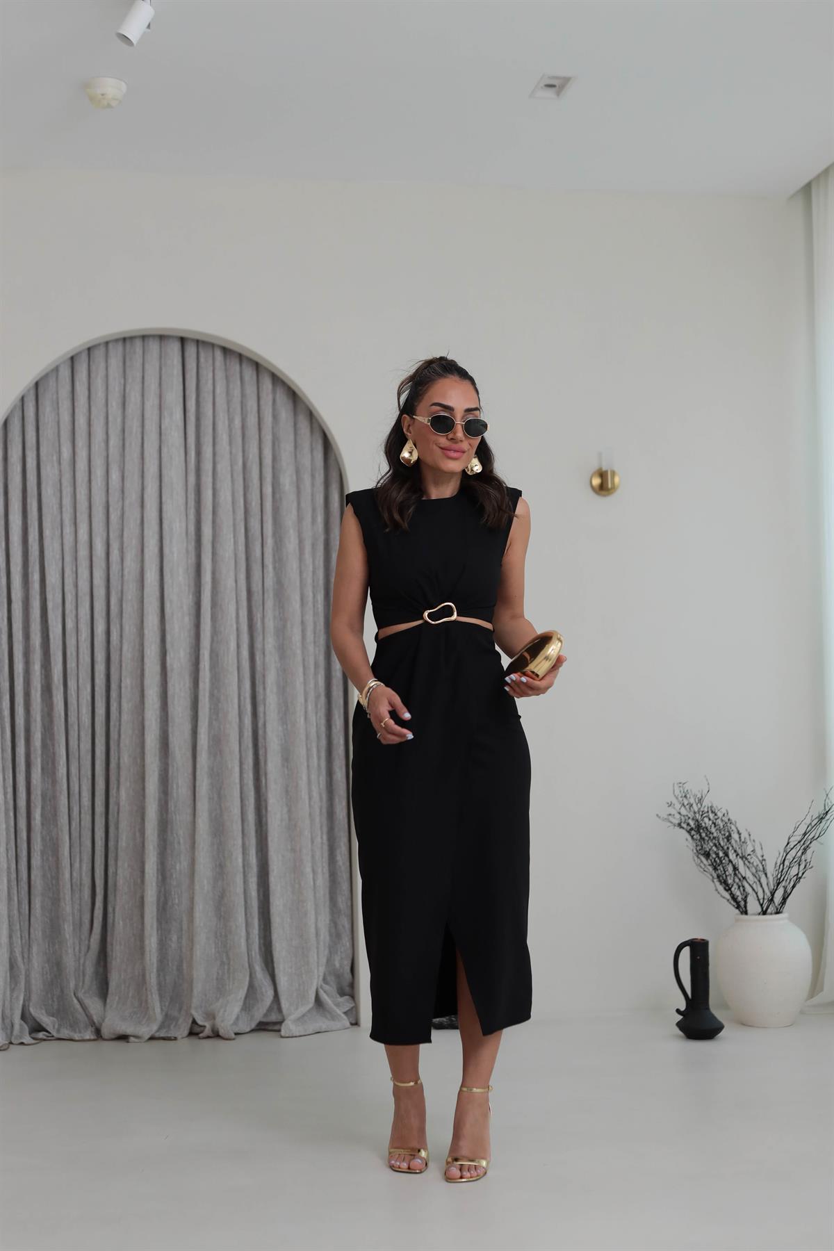 3755 Sıfır Kol  Bel Dekolteli Gold Tokalı Midi Elbise SİYAH