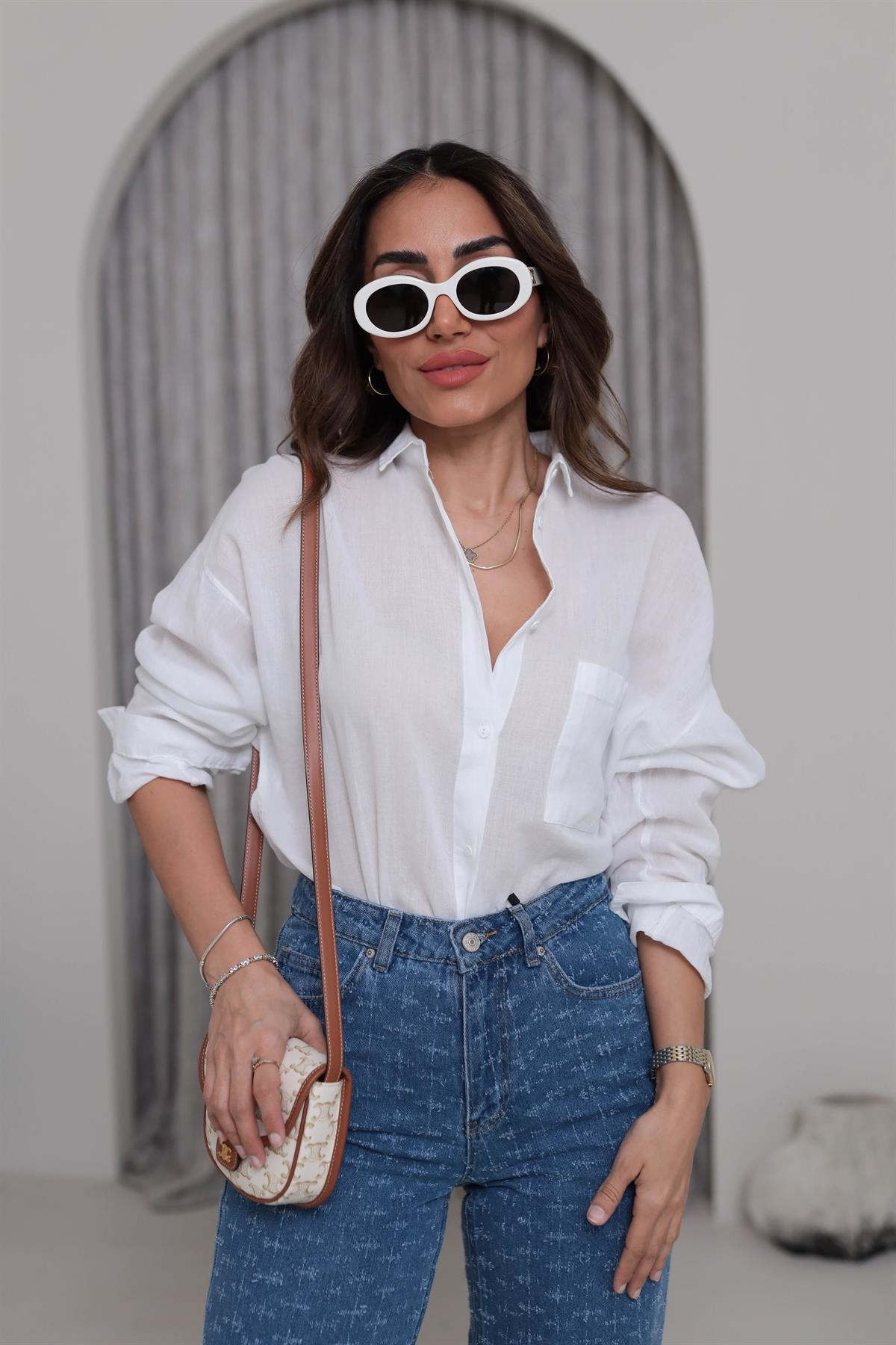 4294 Cep Detaylı Pamuklu Dokulu Gömlek BEYAZ