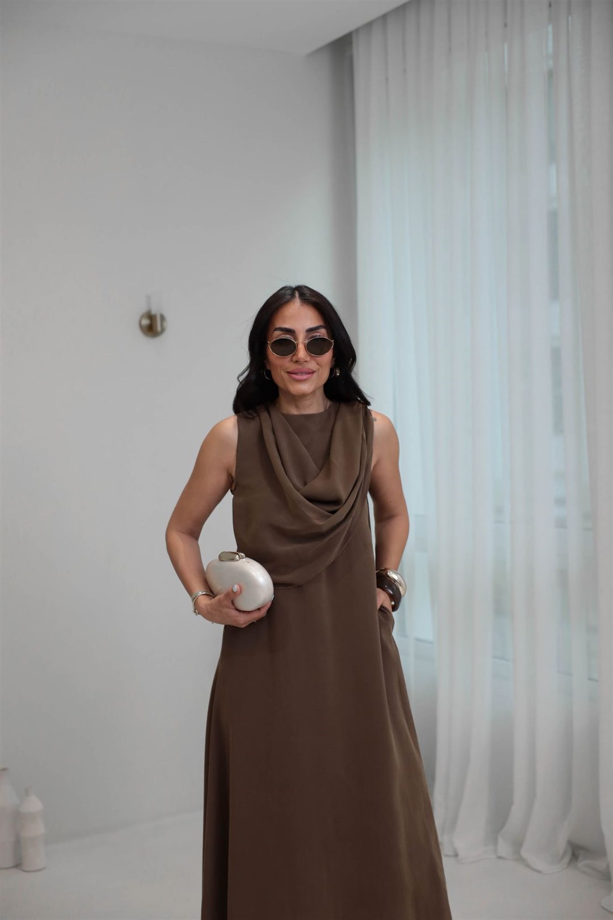 3419 Şal Detaylı Tencel Kumaş Sıfır Kol Elbise KAHVE