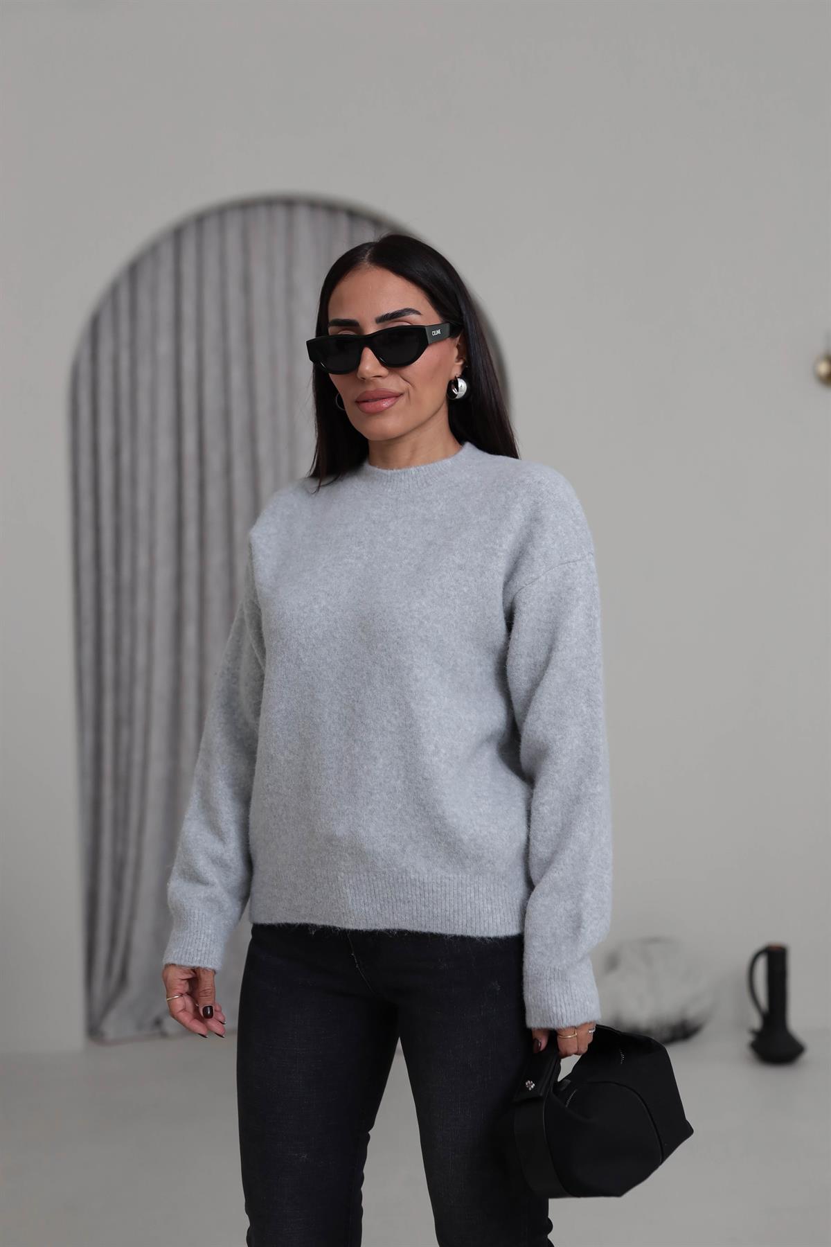 0640 Bisiklet Yaka Yumuşak Dokulu Triko Kazak GRİ