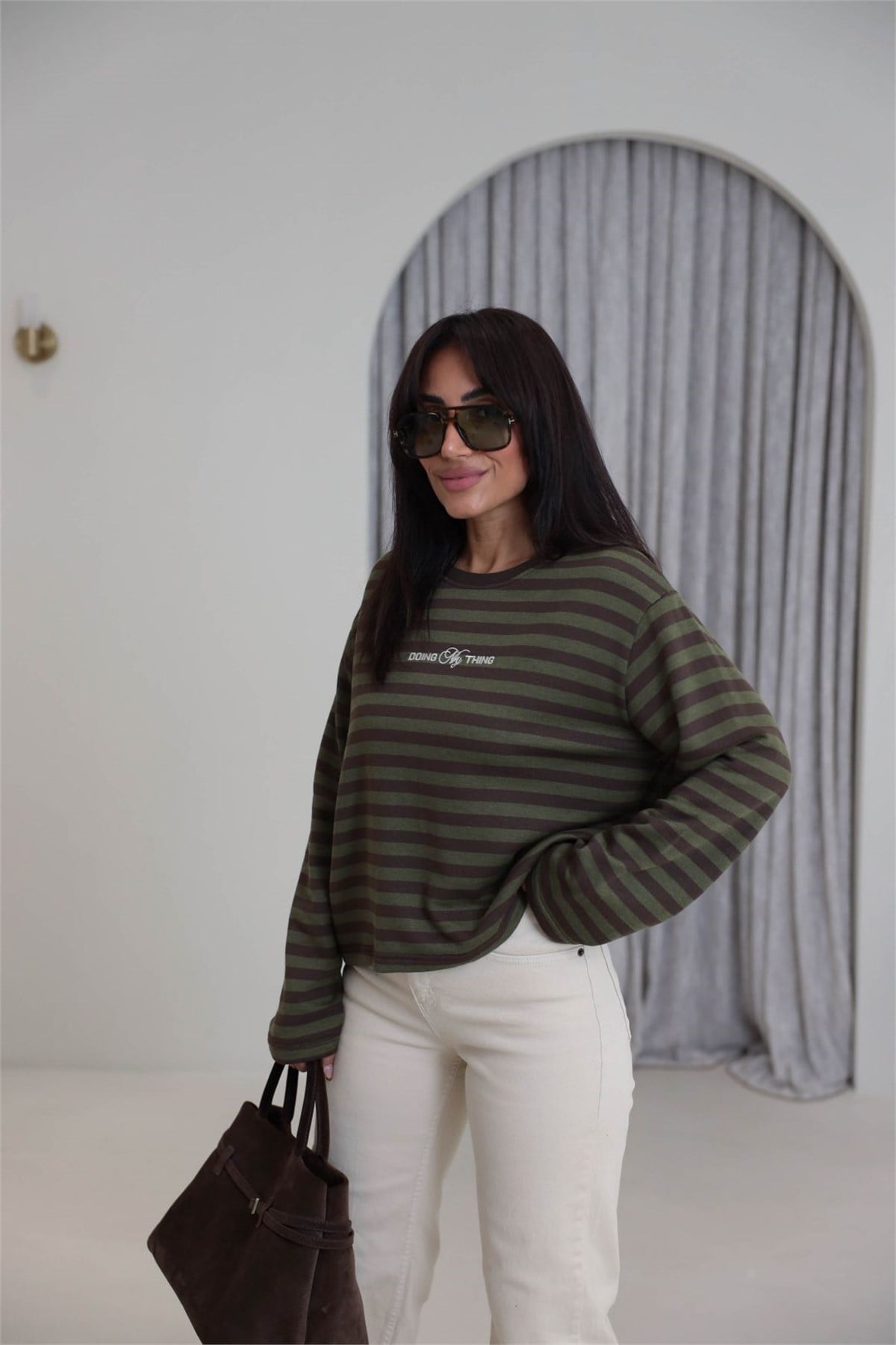 0018 Çizgili Nakışlı Sweashirt HAKİ YEŞİL