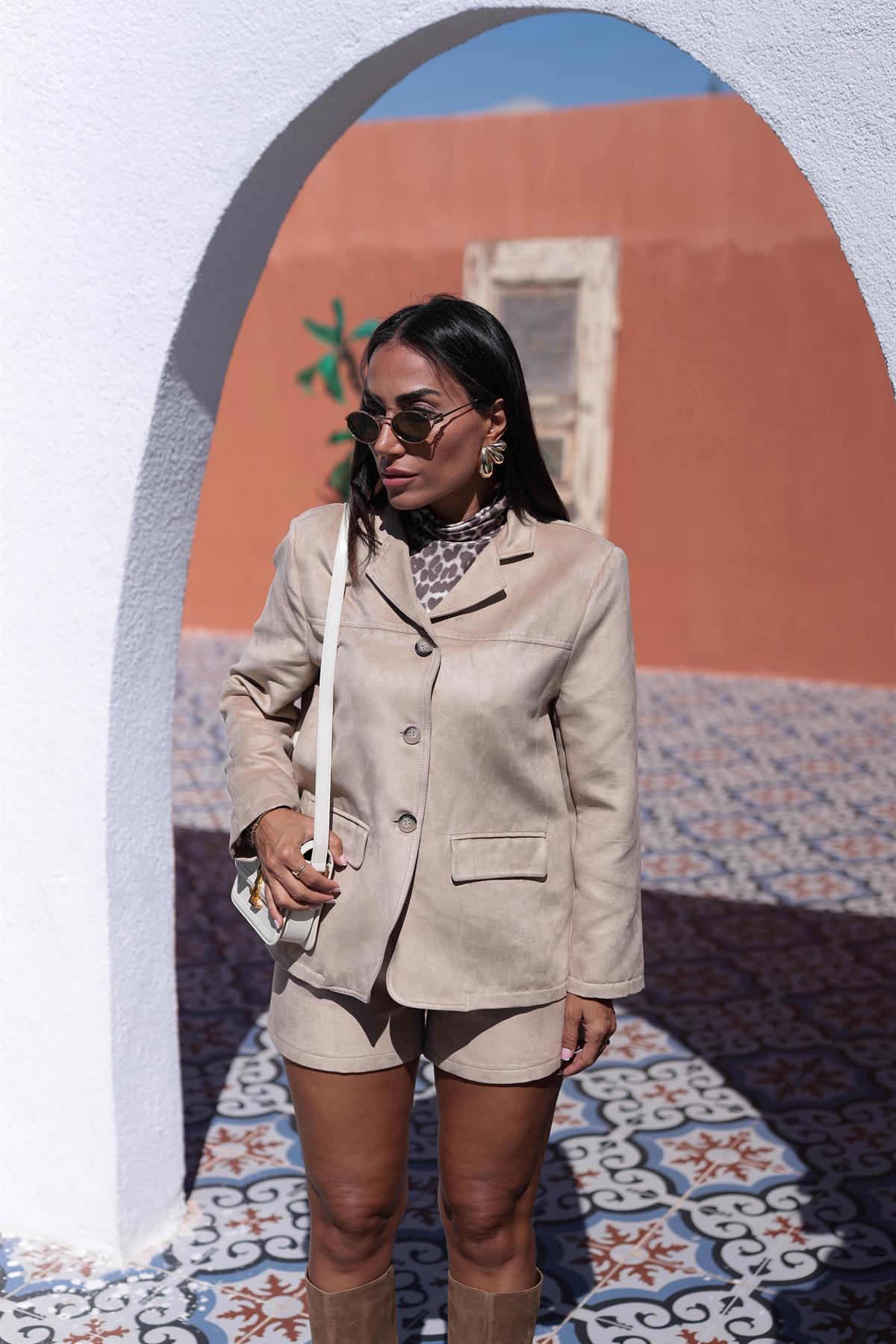 0825 Vatkalı Düğmeli Süet Ceket TABA