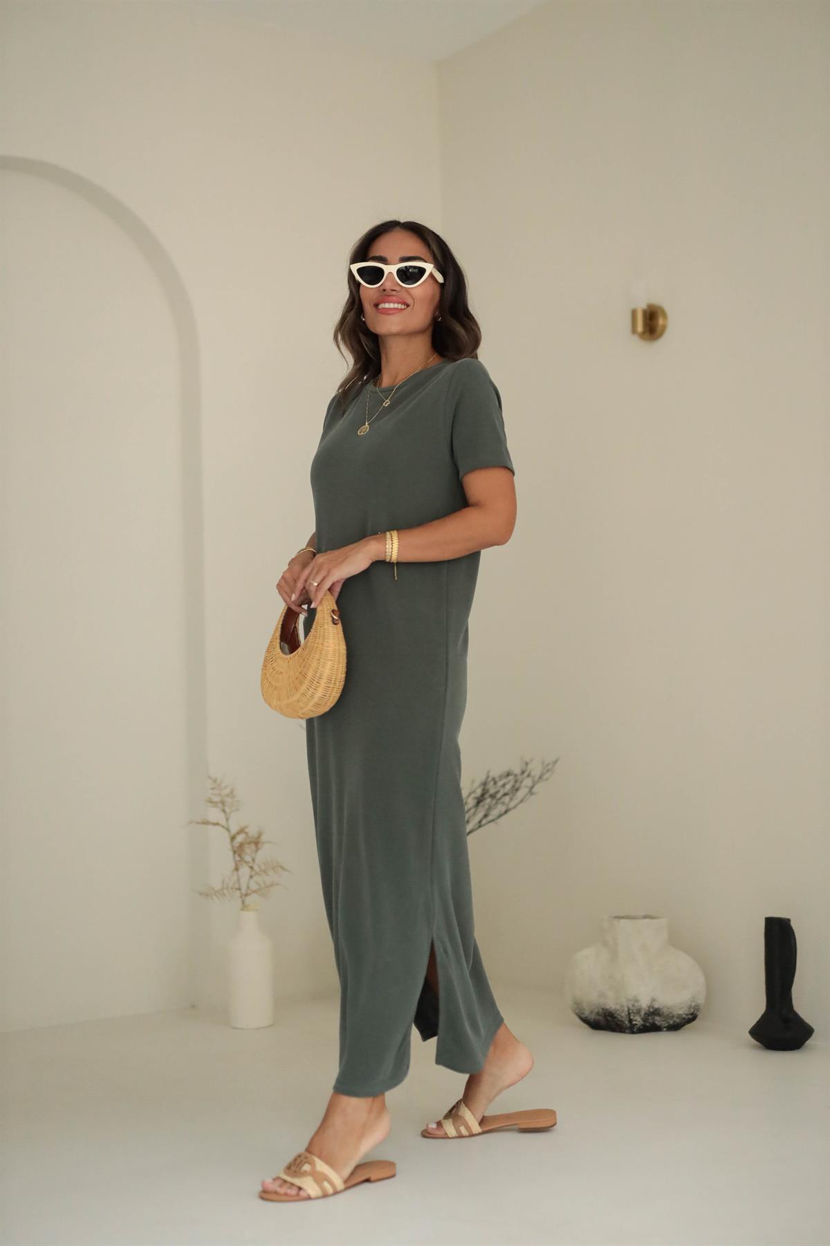 Pike Modal Yırtmaçlı Midi Elbise