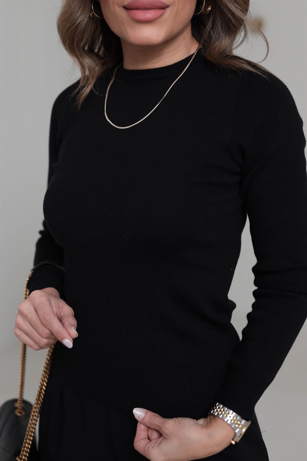 Bisiklet Yaka Yumuşak Doku Massi Basic Triko SİYAH