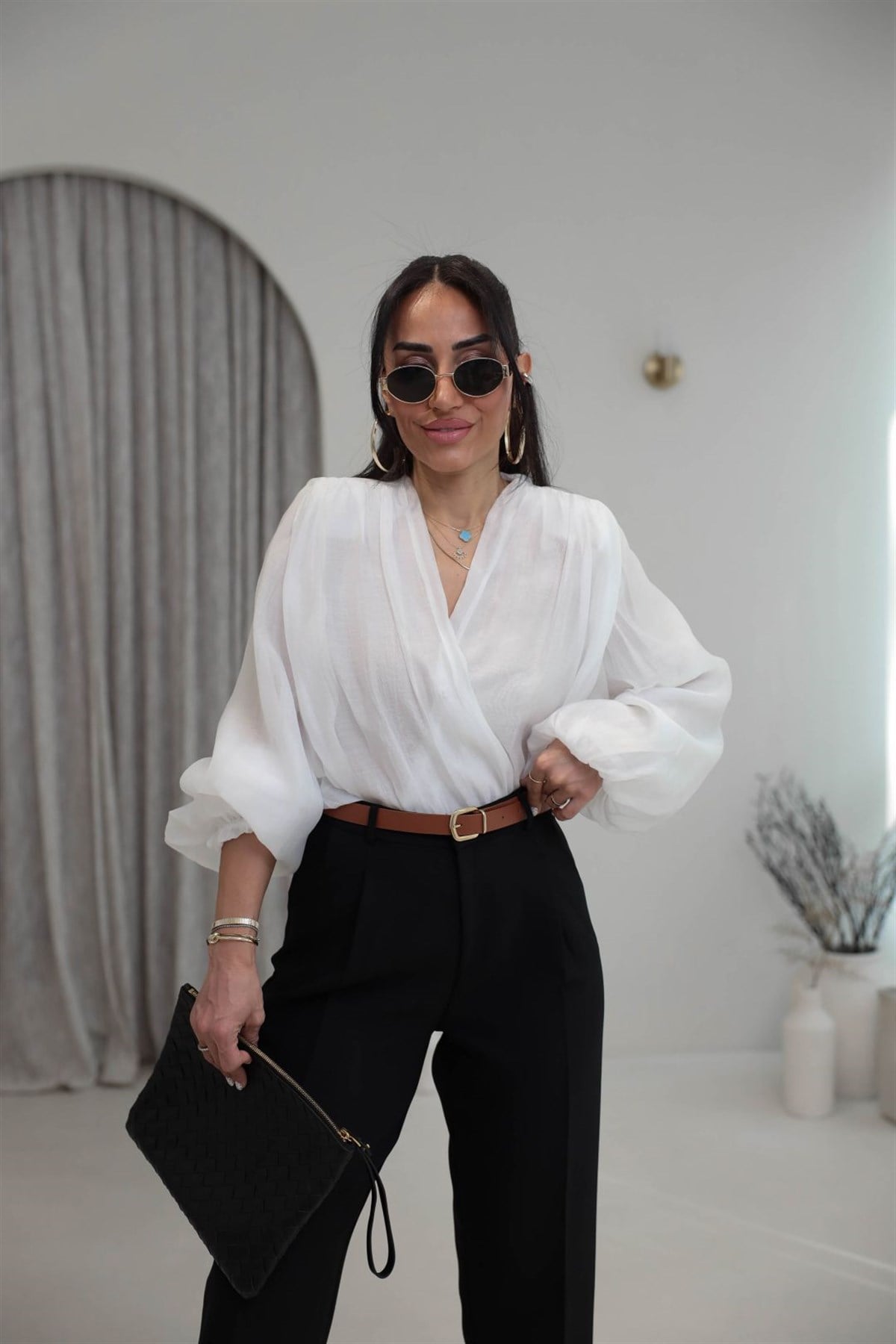 5048 Vatkalı Balon Kol Dökümlü Tencel Bluz BEYAZ