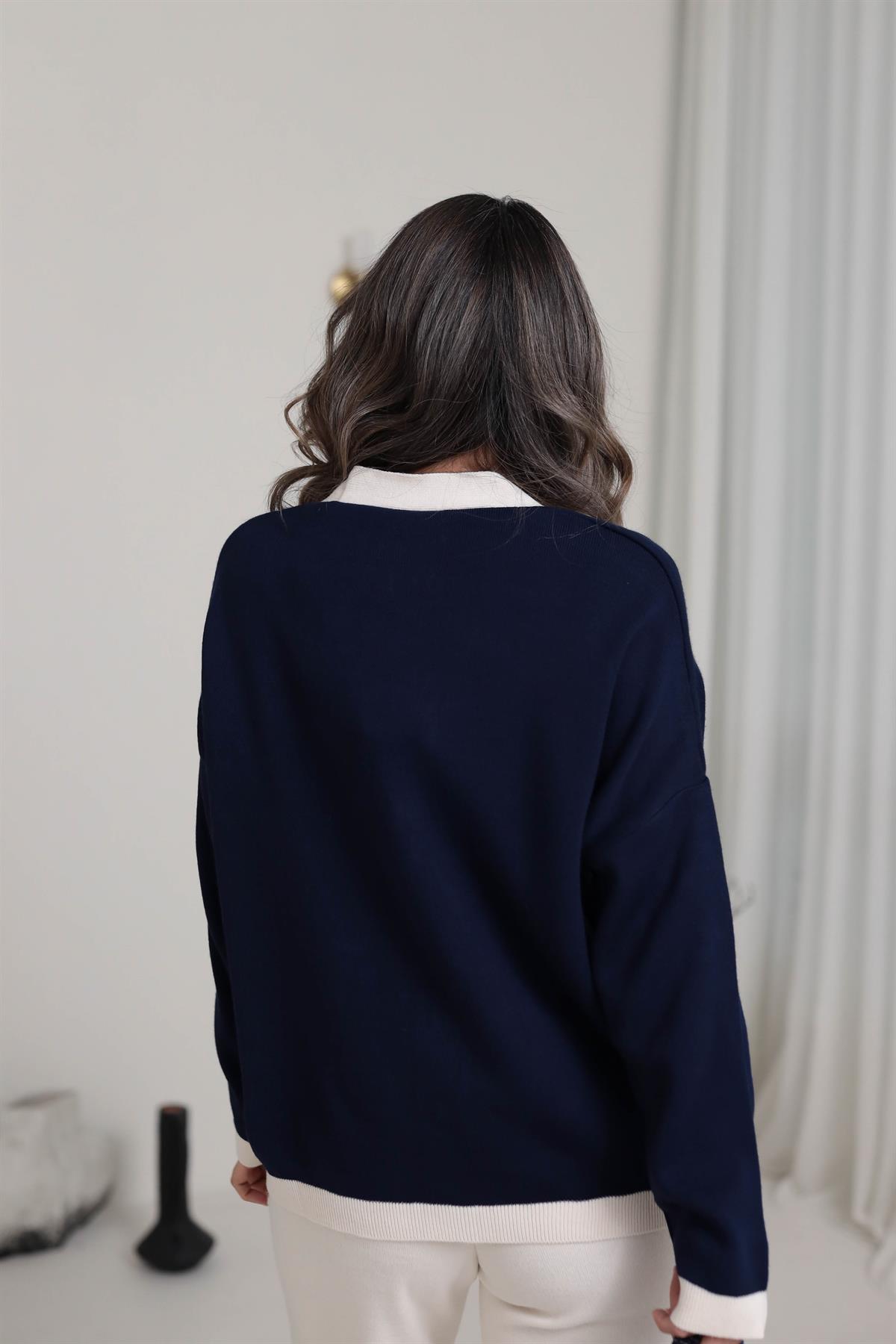 2356 V Yaka Gold Düğmeli Cepli Hırka LACİVERT