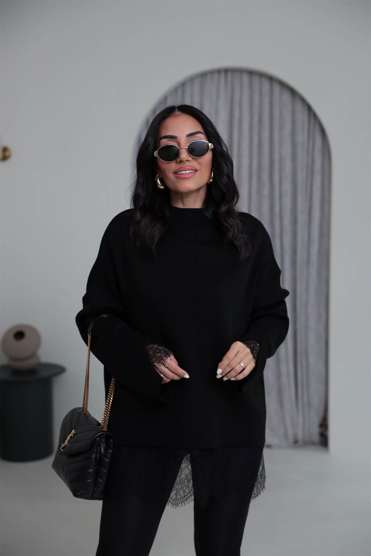 0136 Dik Yaka Dantelli Kazak SİYAH