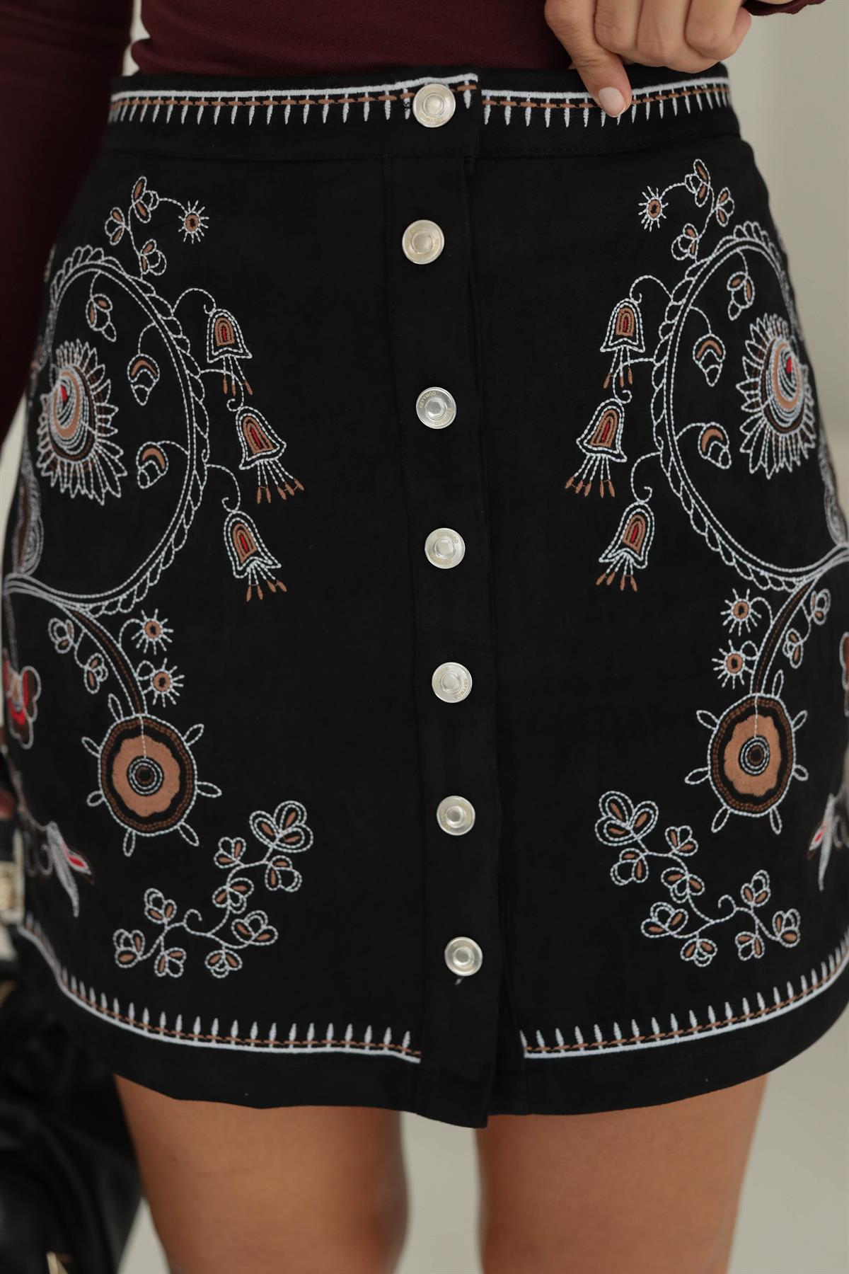 5254 Nakış Detay Süet Etek