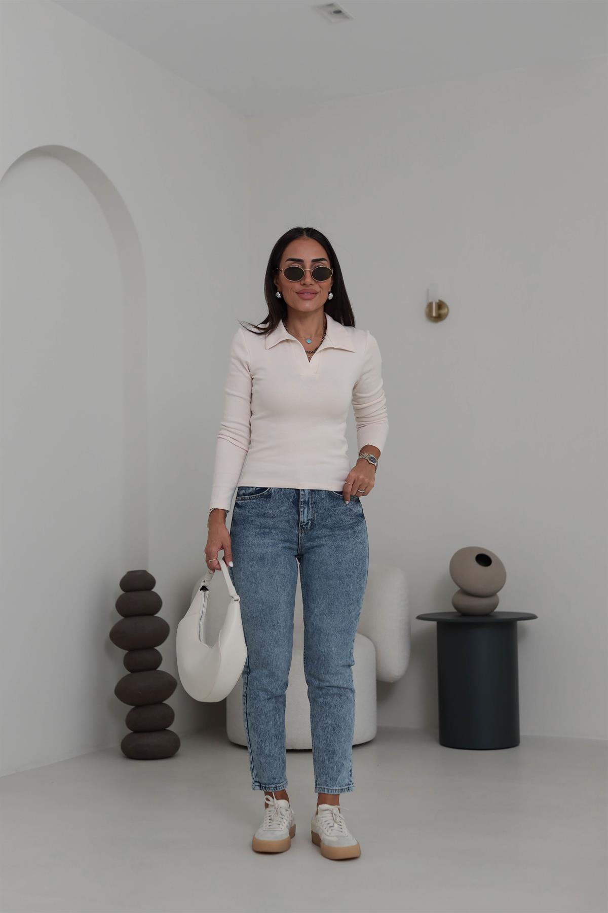 0626 Polo Yaka Uzun Kol Likralı Bluz BEJ