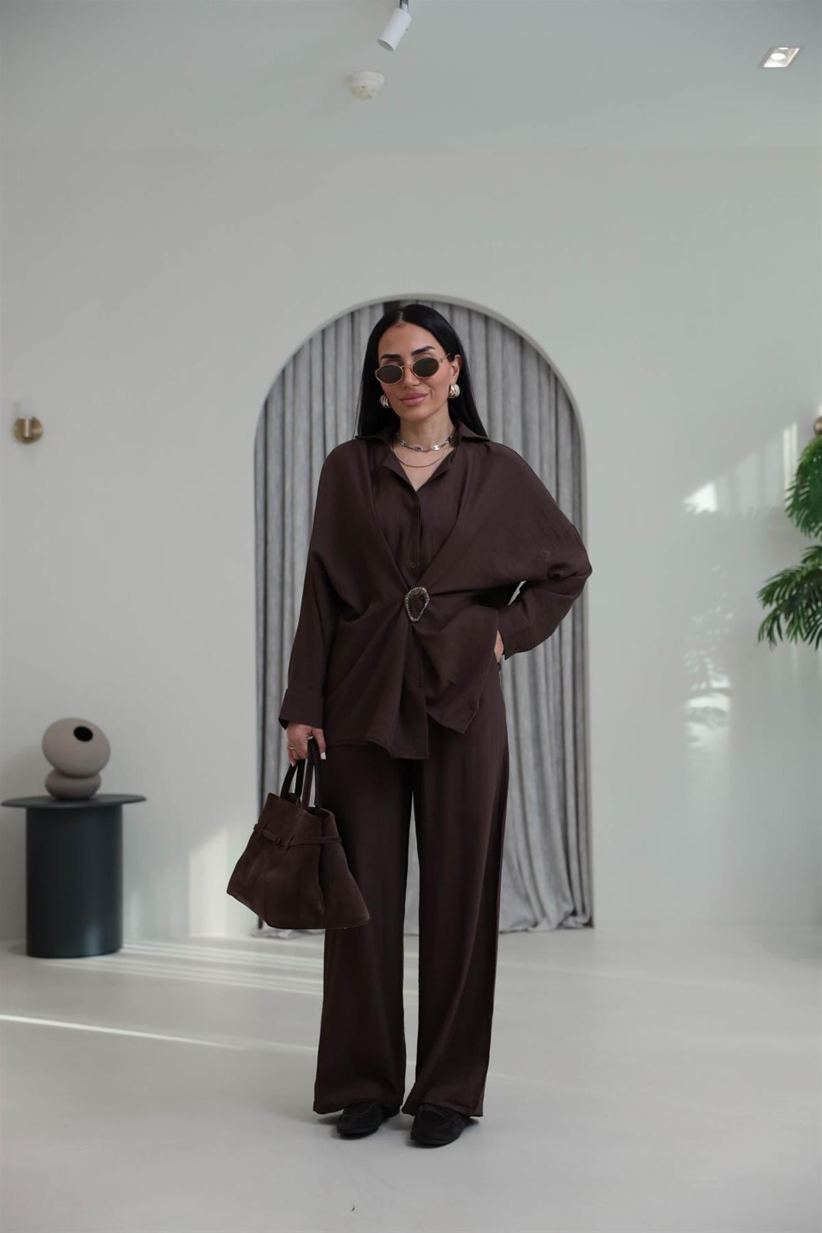 7091 Broş Detaylı Gömlek Pantolon Takım KAHVE