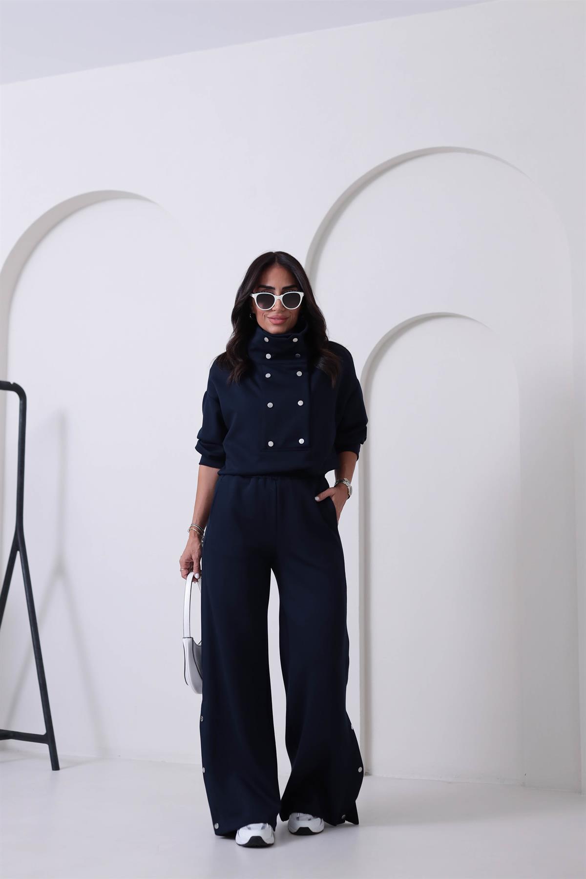 6704 Dik Yaka Çıtçıt Detaylı Modal Takım LACİVERT